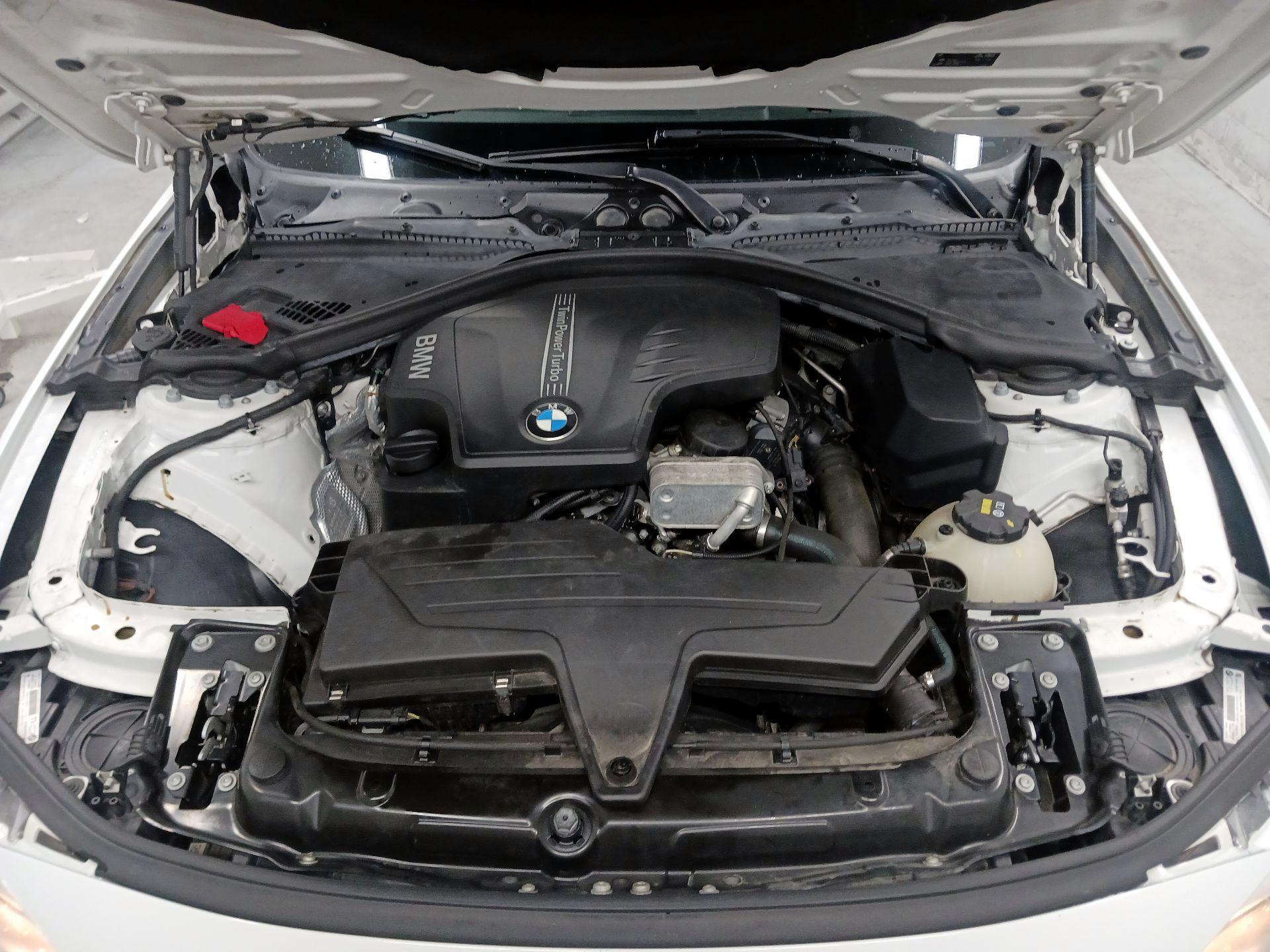 Thumbnail: 2015 BMW 3 Series - 19