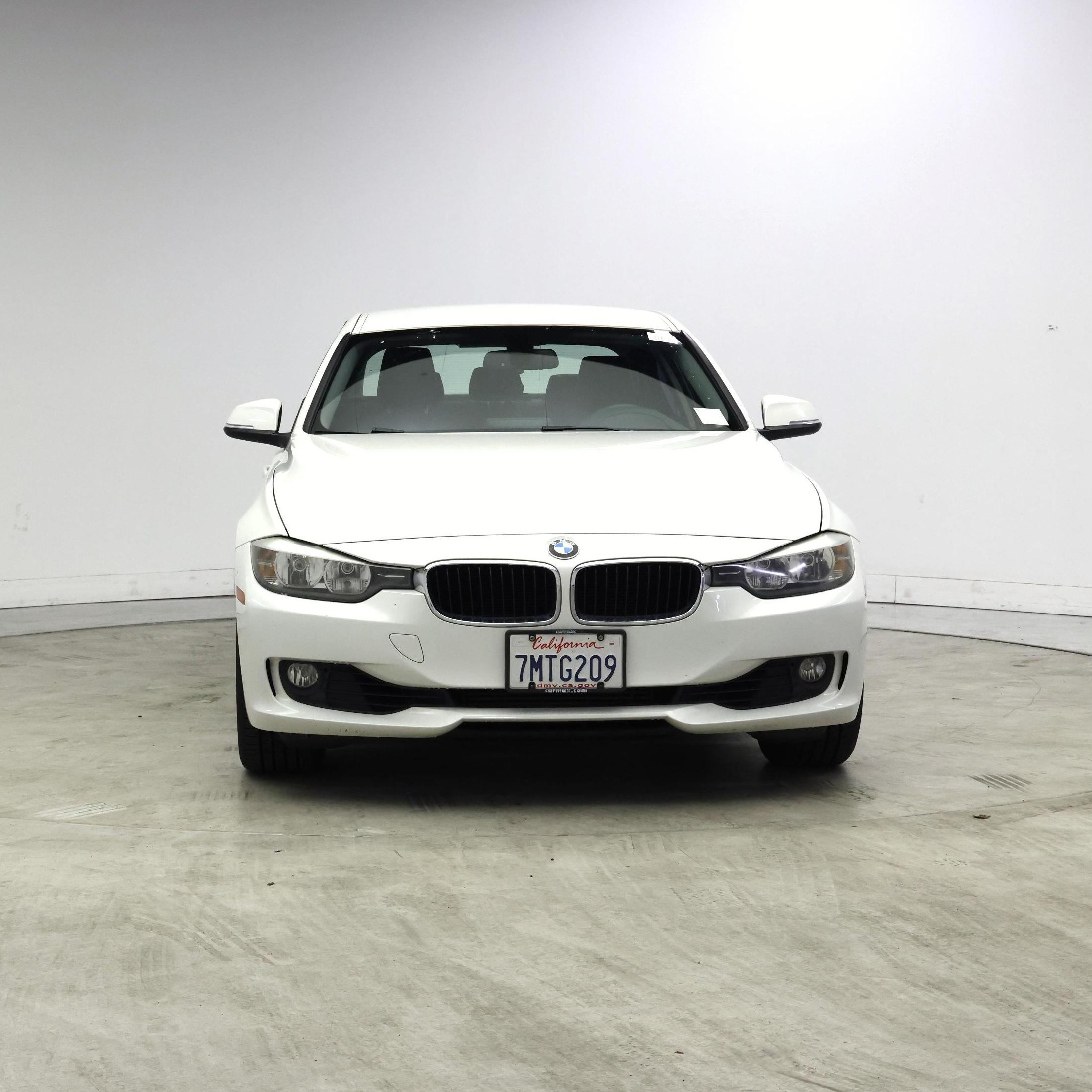 Thumbnail: 2015 BMW 3 Series - 5