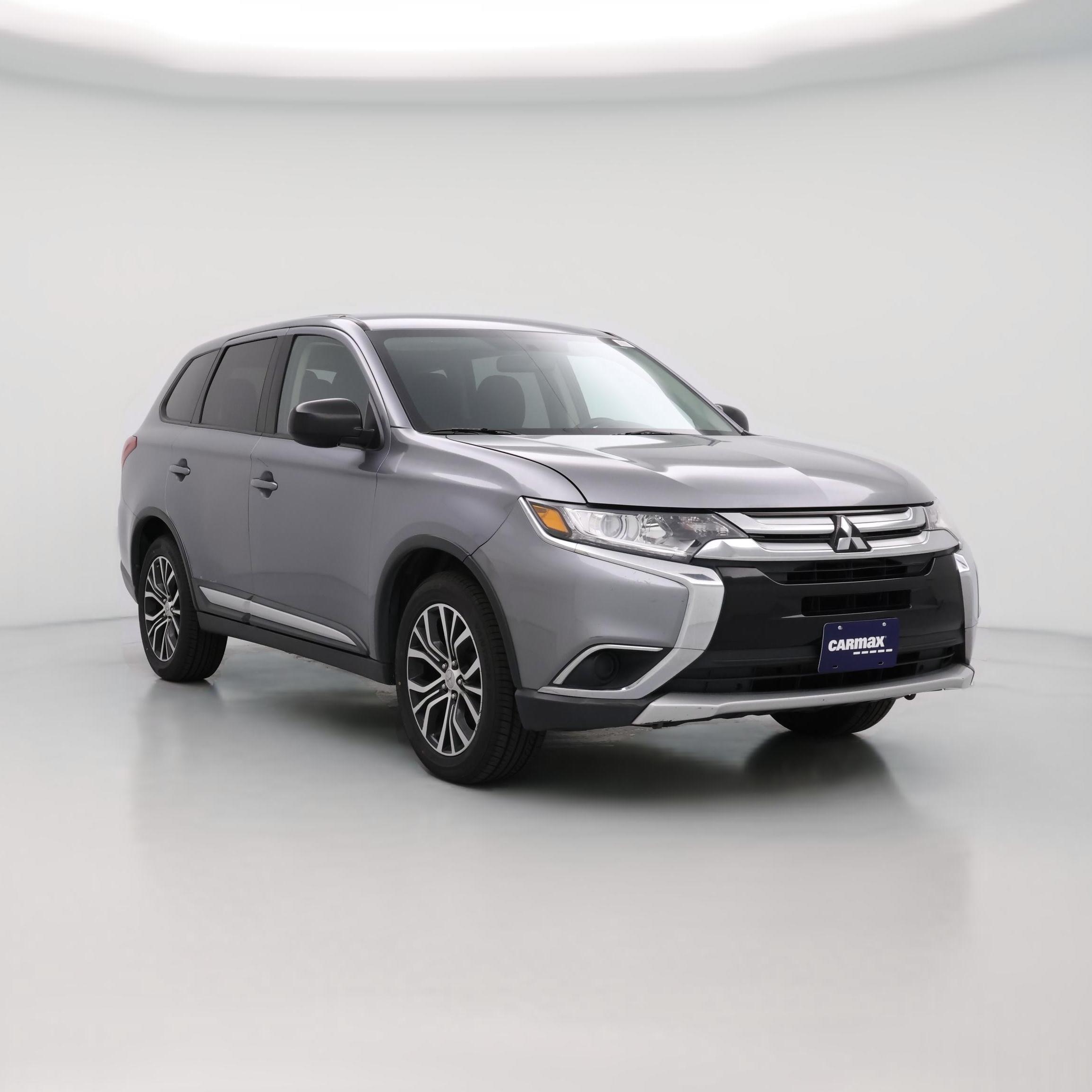 Thumbnail: 2018 Mitsubishi Outlander - 1