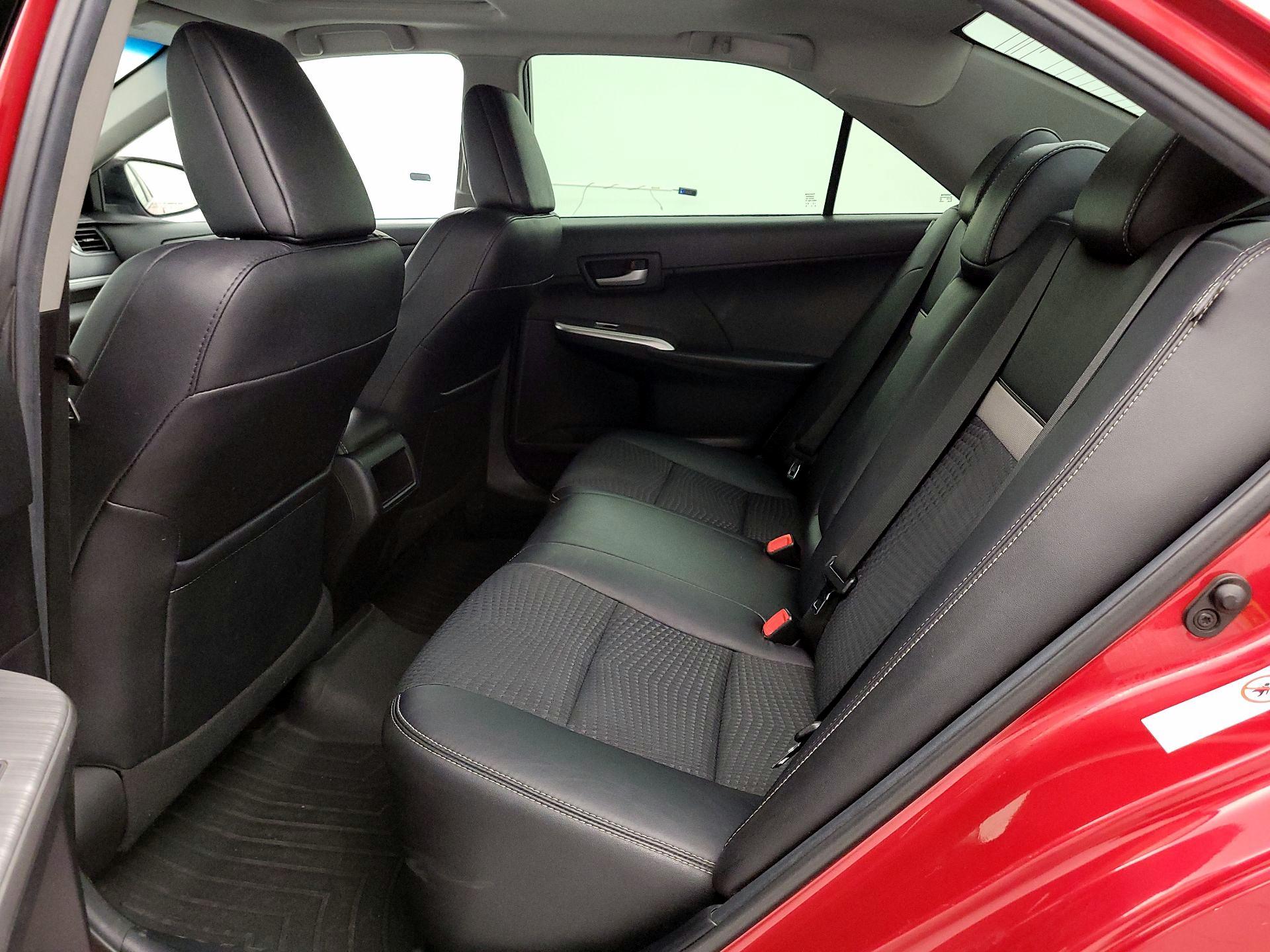 Thumbnail: 2014 Toyota Camry - 19