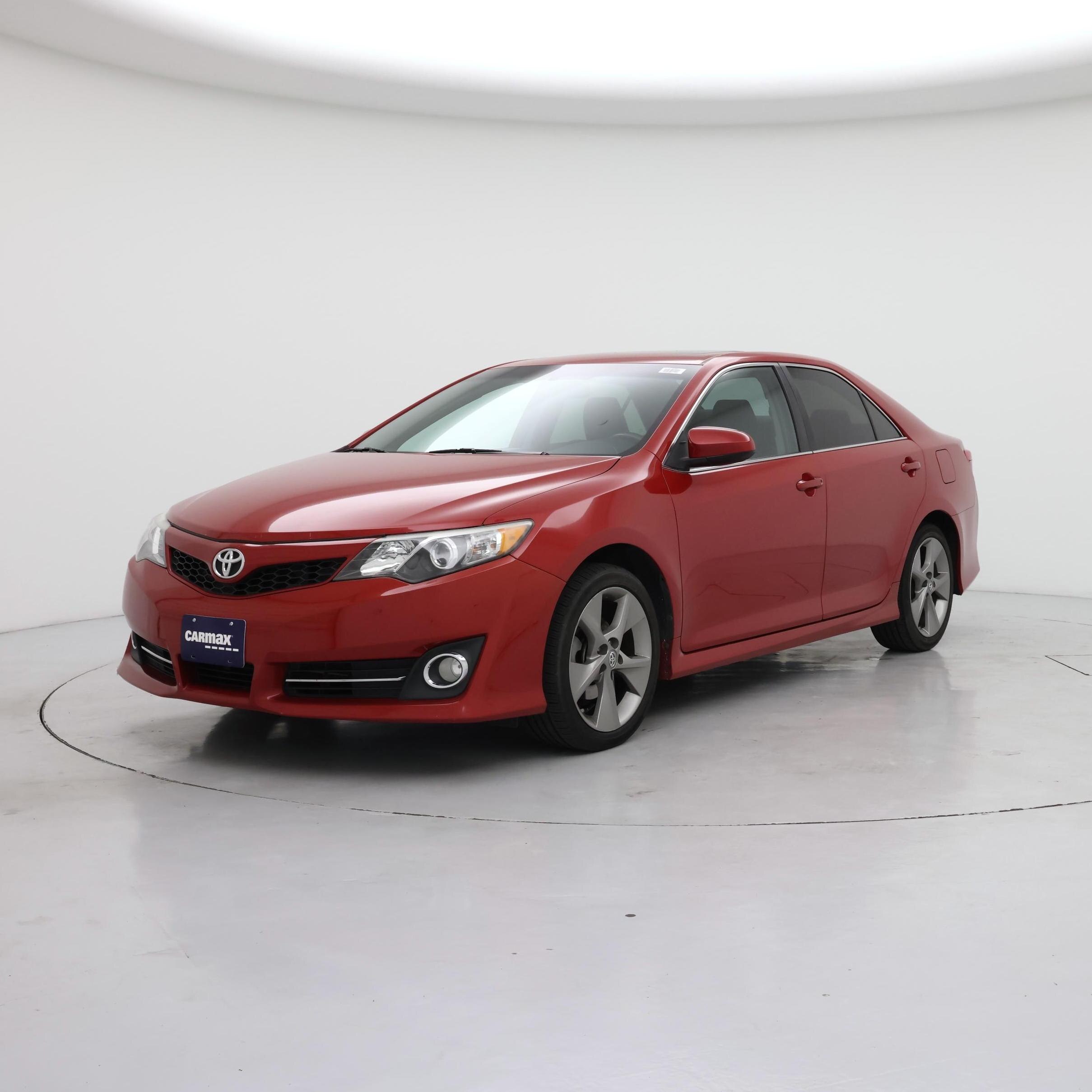 Thumbnail: 2014 Toyota Camry - 4