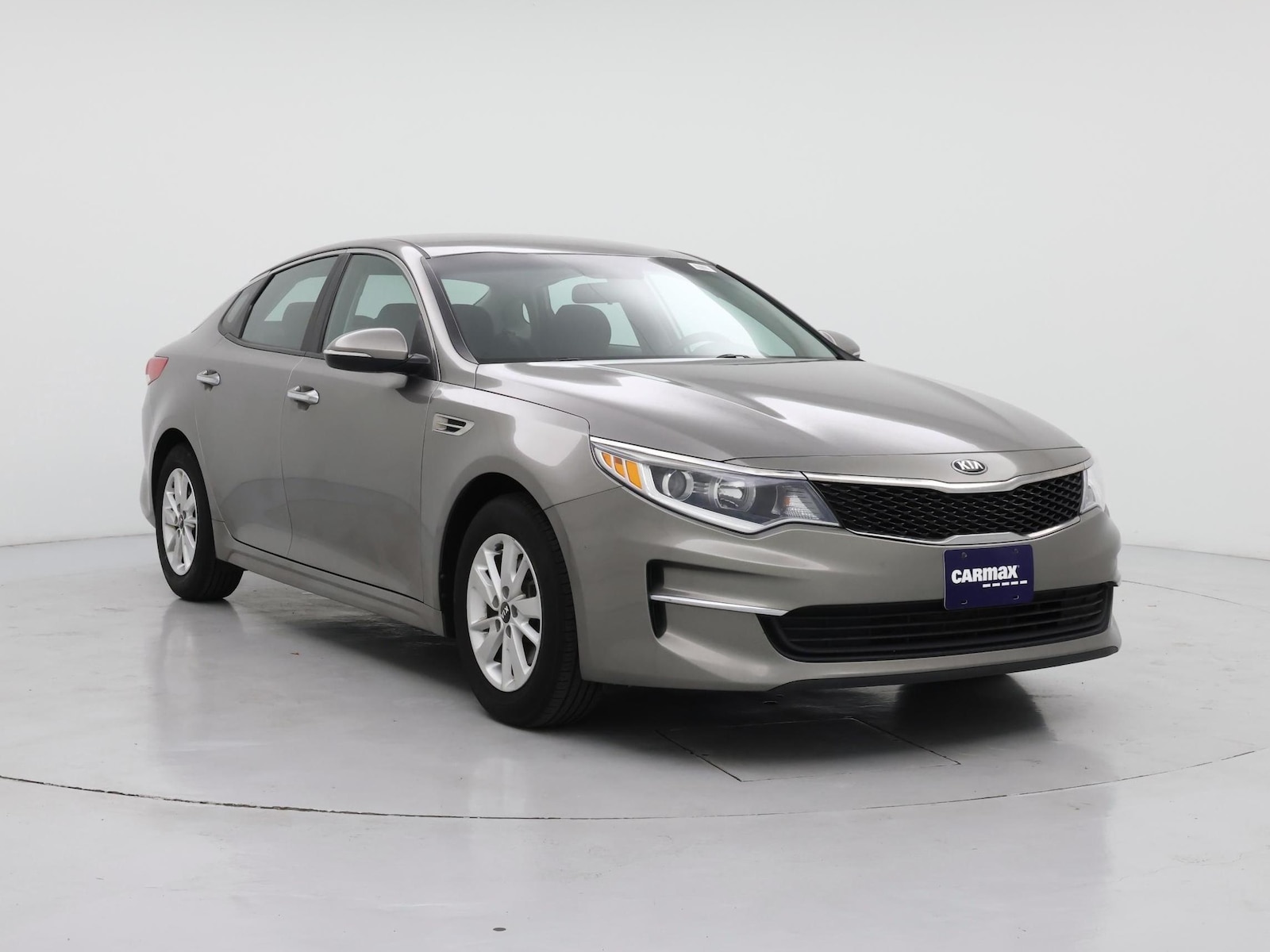 Image 2 of 2018 Kia Optima LX