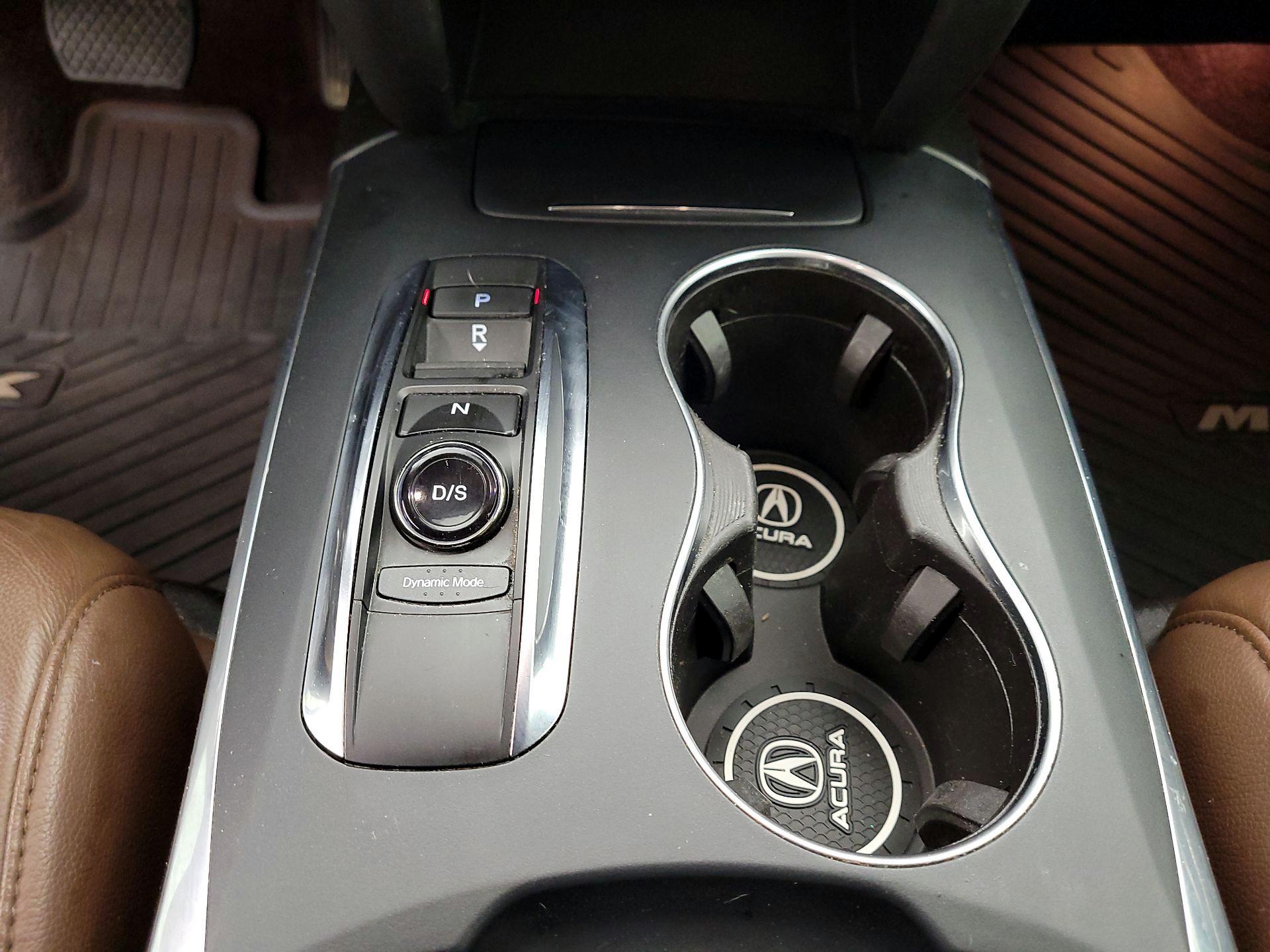 Thumbnail: 2017 Acura MDX - 18