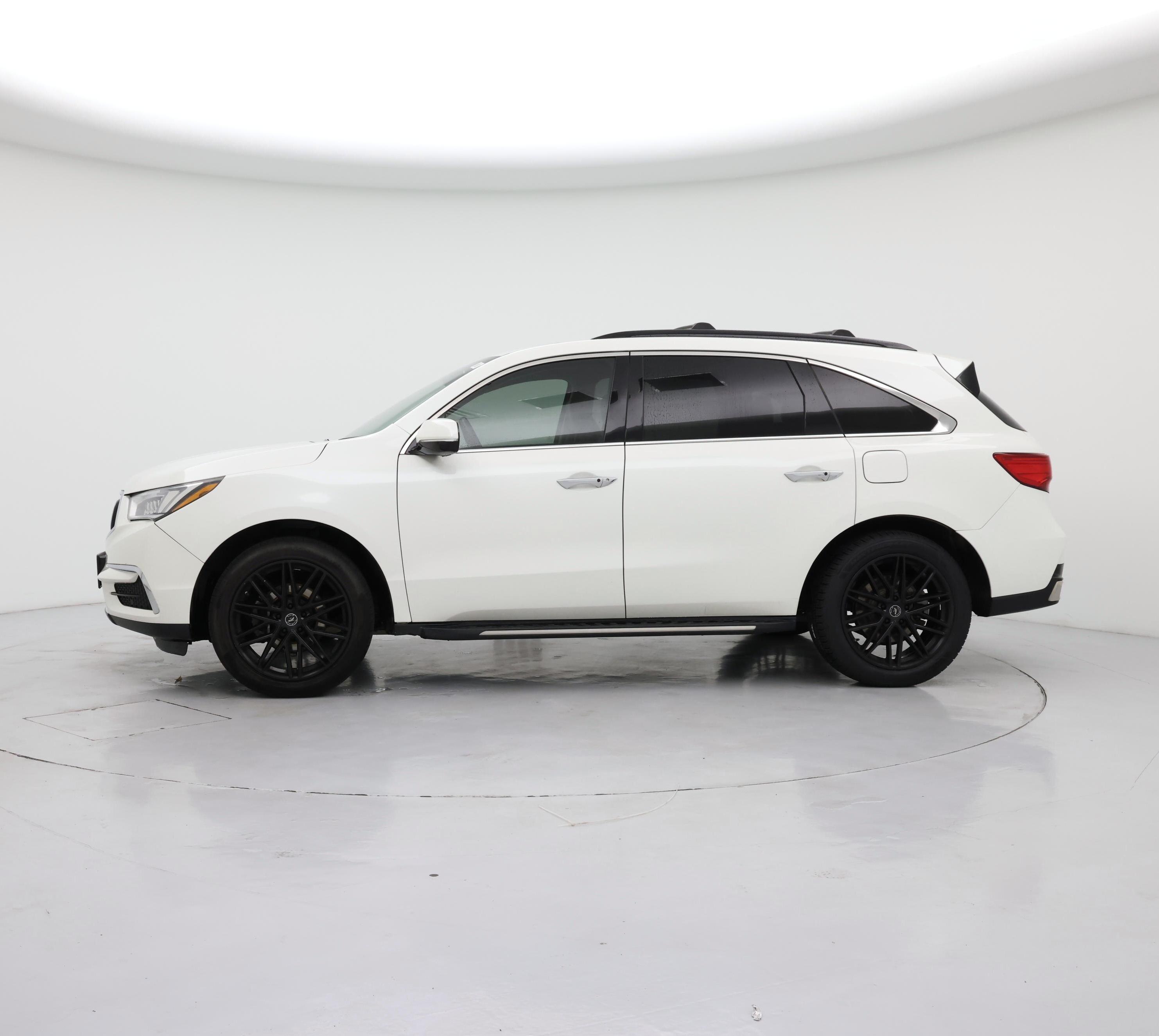 Thumbnail: 2017 Acura MDX - 3