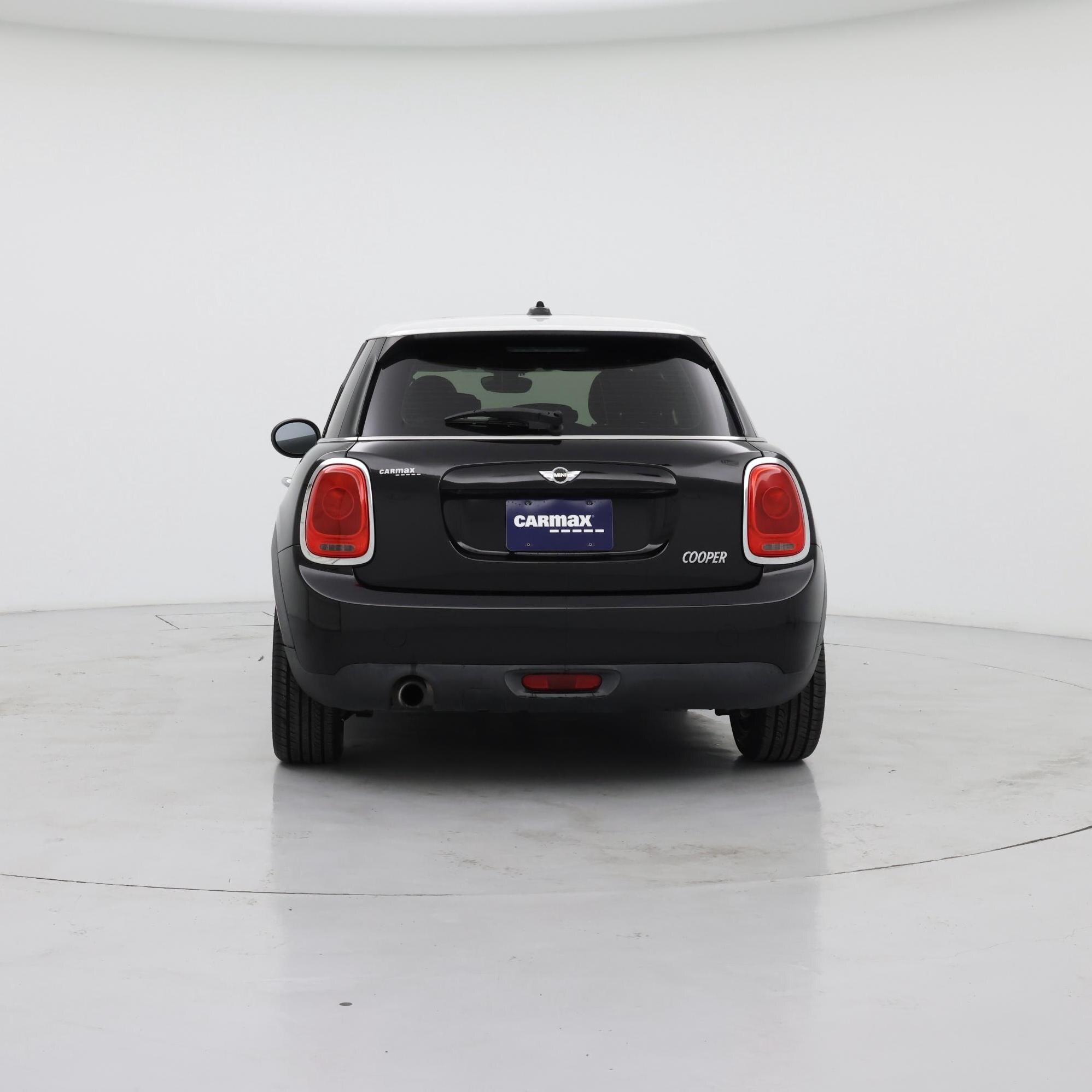 Thumbnail: 2016 MINI Cooper Hardtop - 6