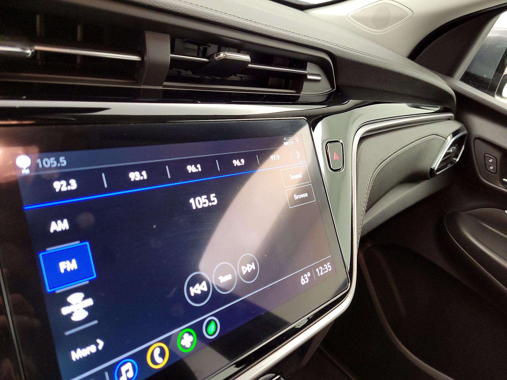 Thumbnail: 2023 Chevrolet Bolt EUV - 15