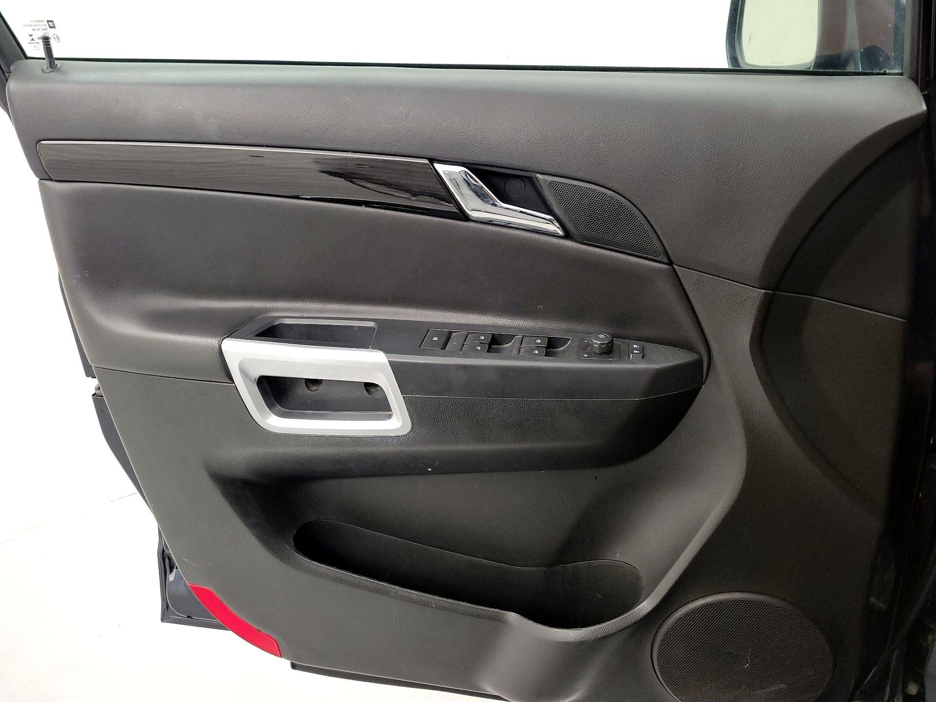 Thumbnail: 2015 Chevrolet Captiva Sport - 12