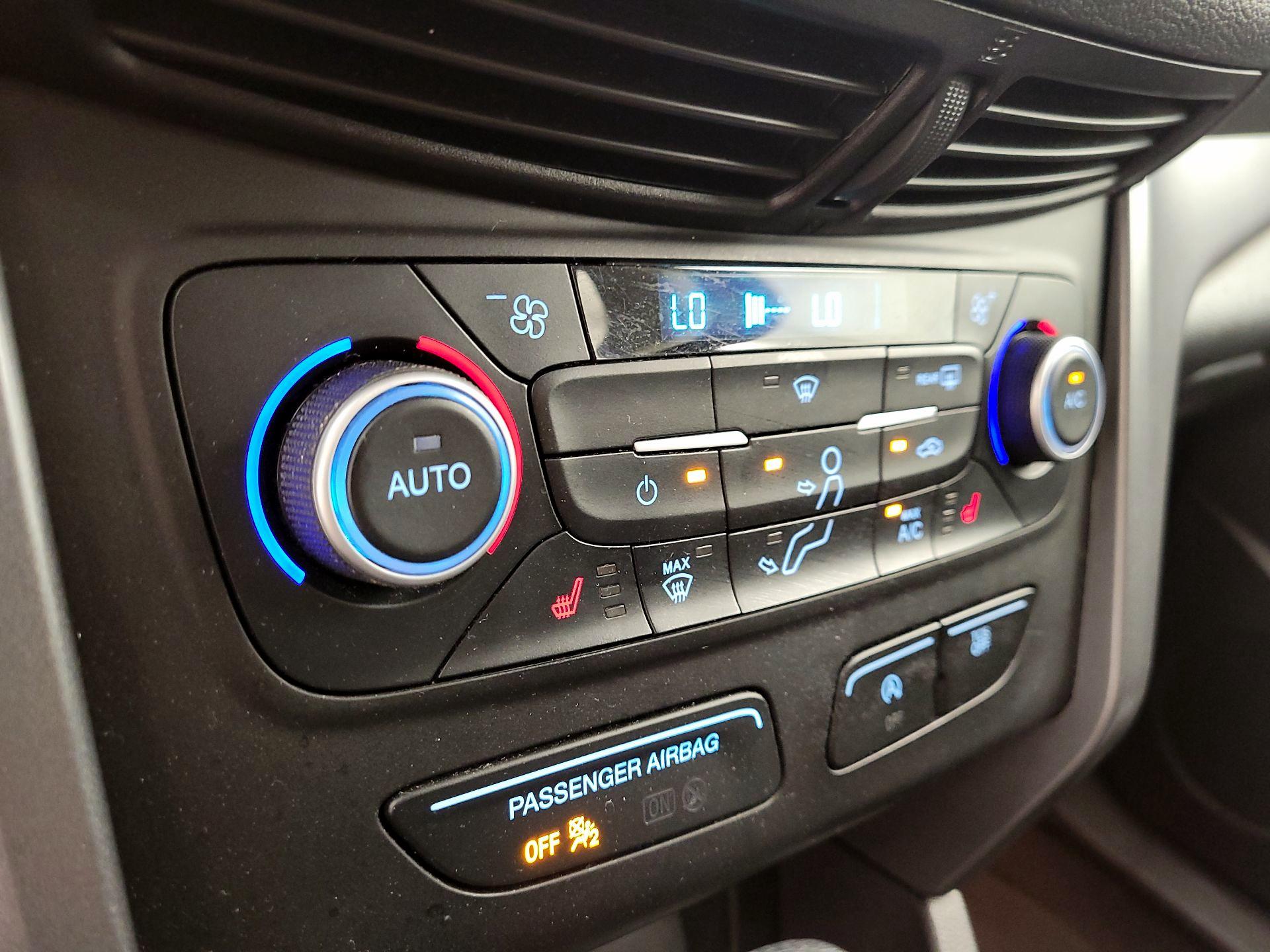 Thumbnail: 2019 Ford Escape - 16