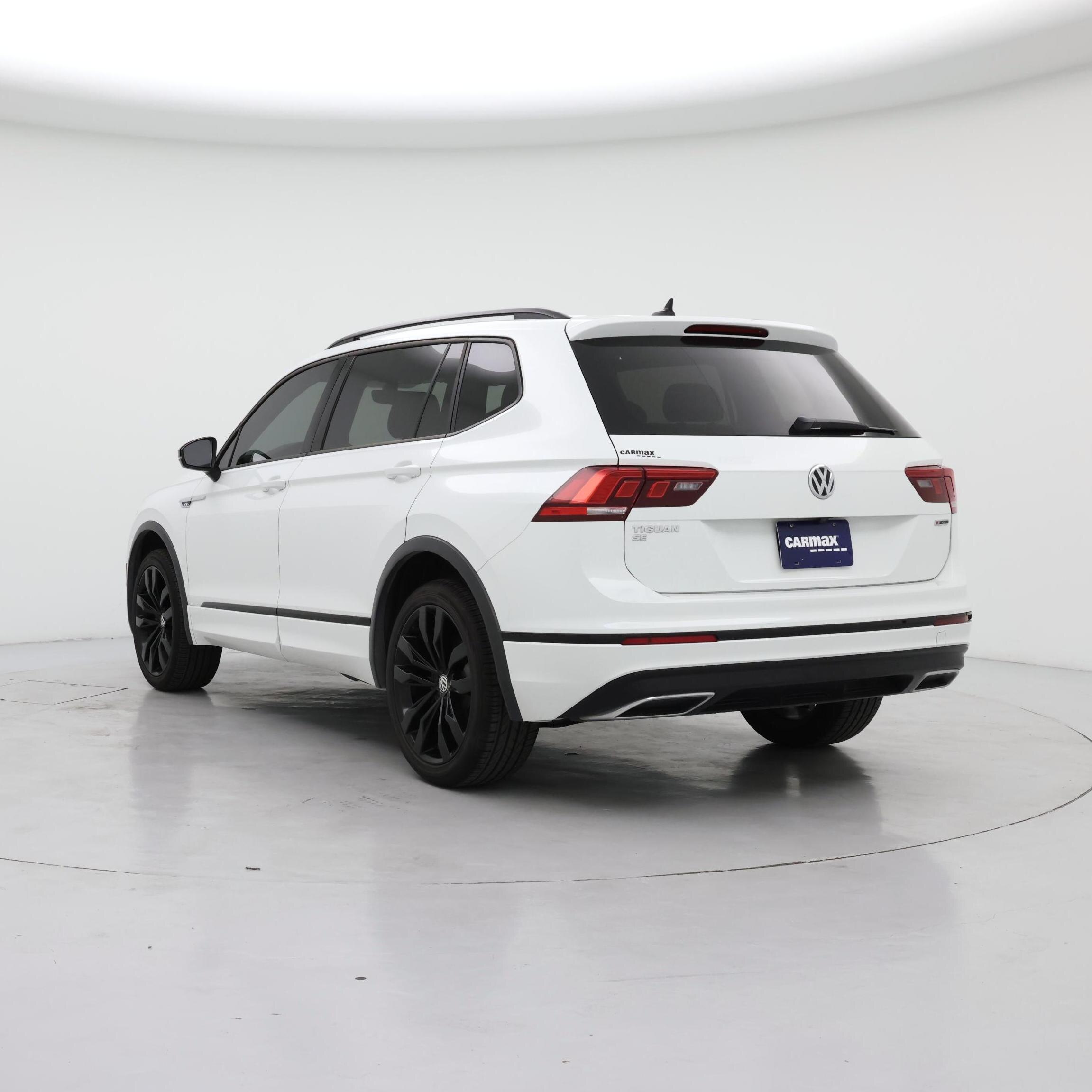 Thumbnail: 2020 Volkswagen Tiguan - 2