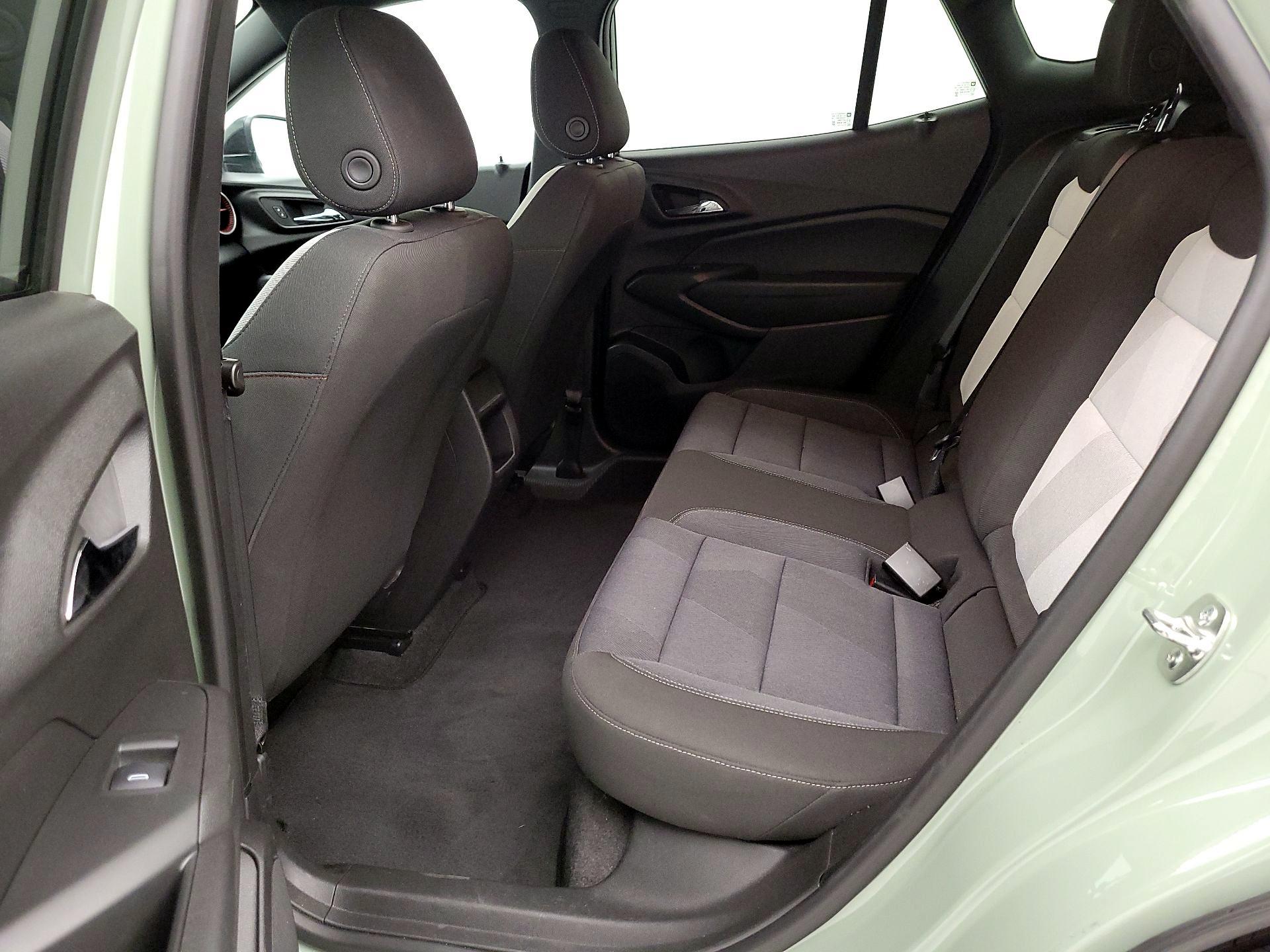 Thumbnail: 2024 Chevrolet Trax - 19