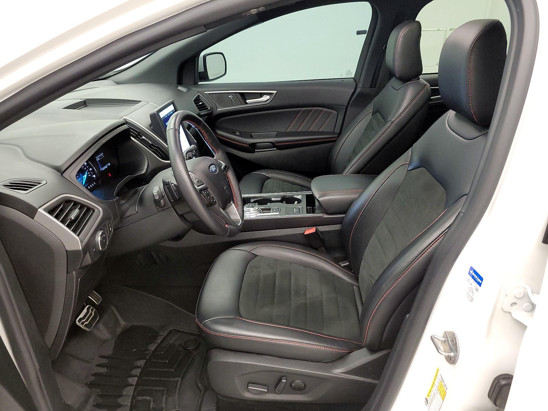 Thumbnail: 2022 Ford Edge - 11