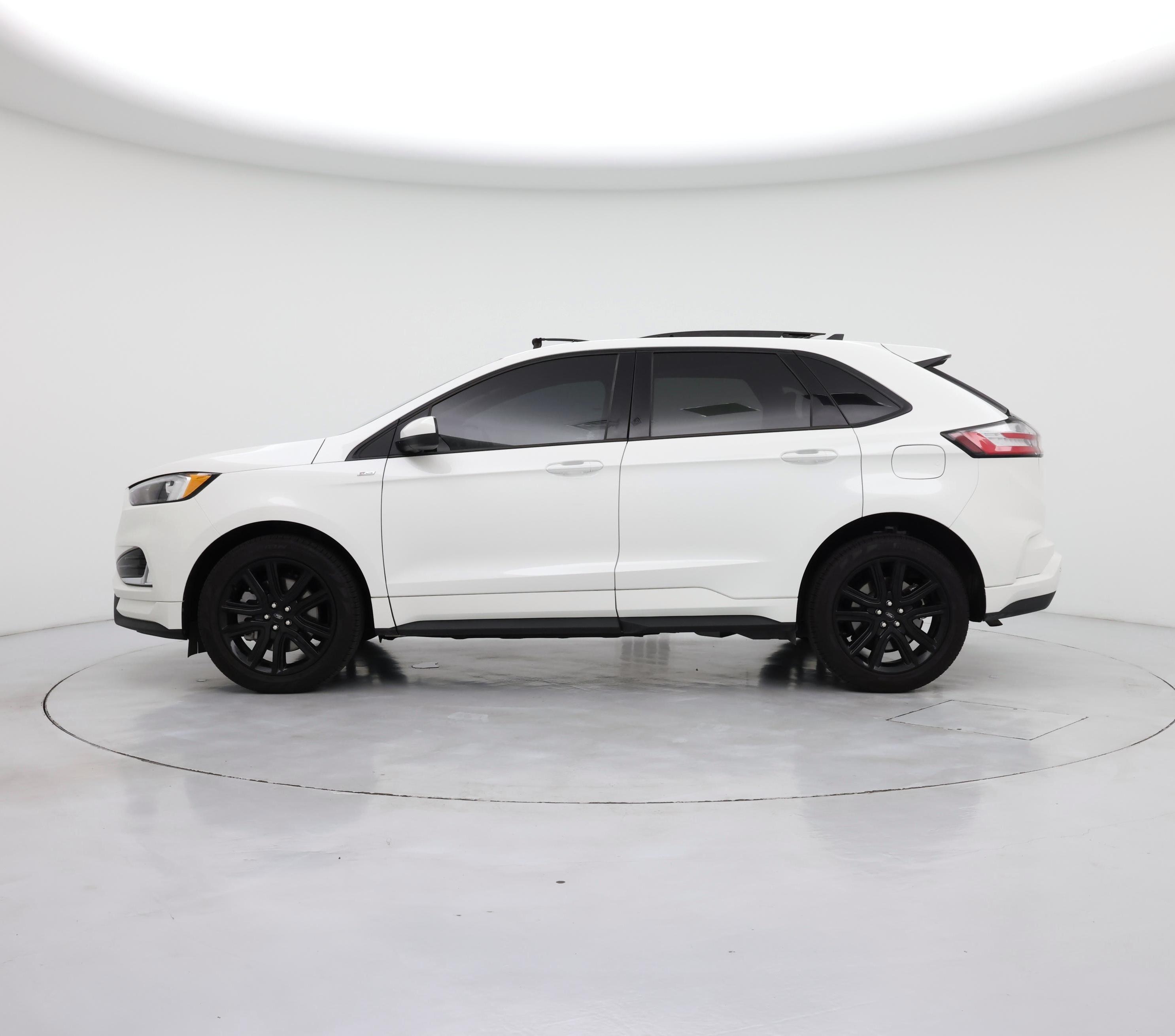 Thumbnail: 2022 Ford Edge - 3