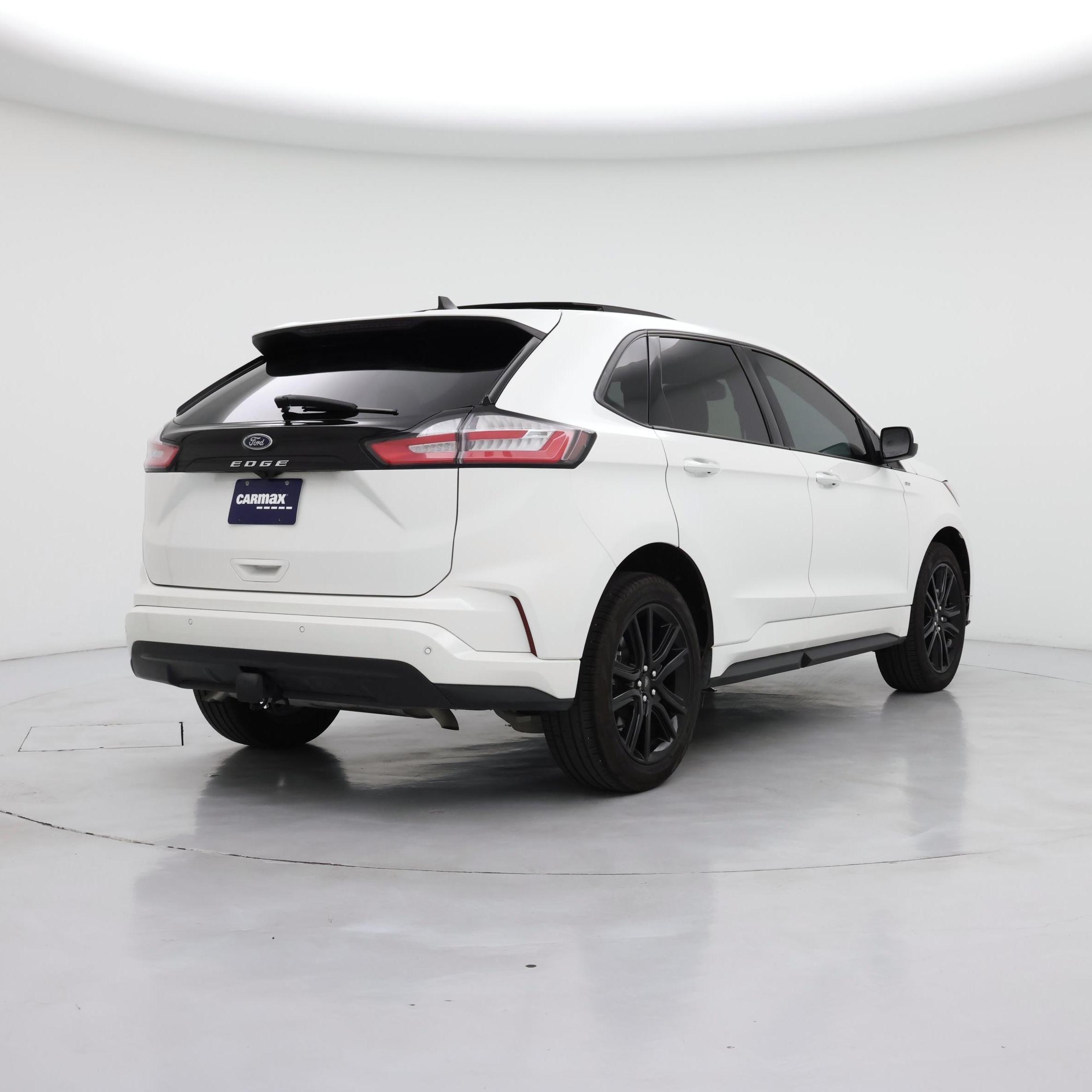 Thumbnail: 2022 Ford Edge - 8