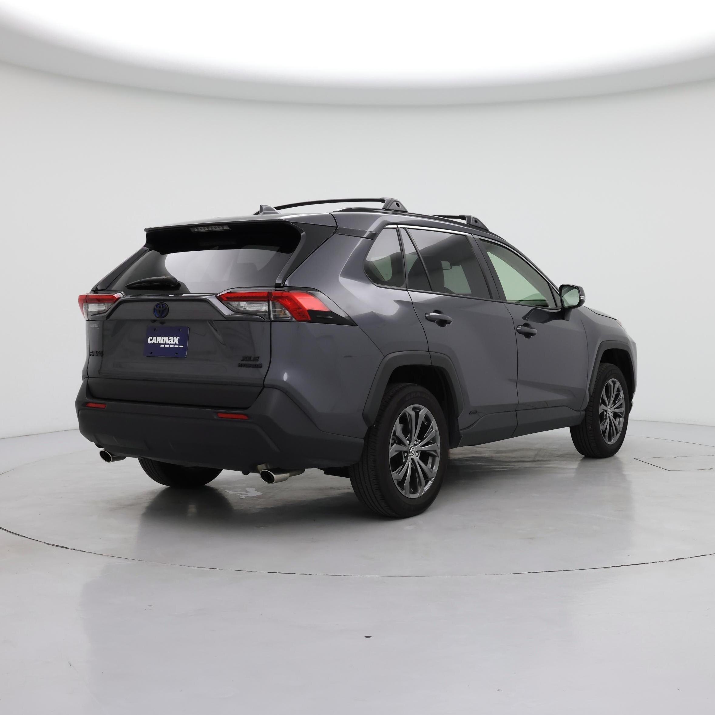Thumbnail: 2023 Toyota RAV4 - 8