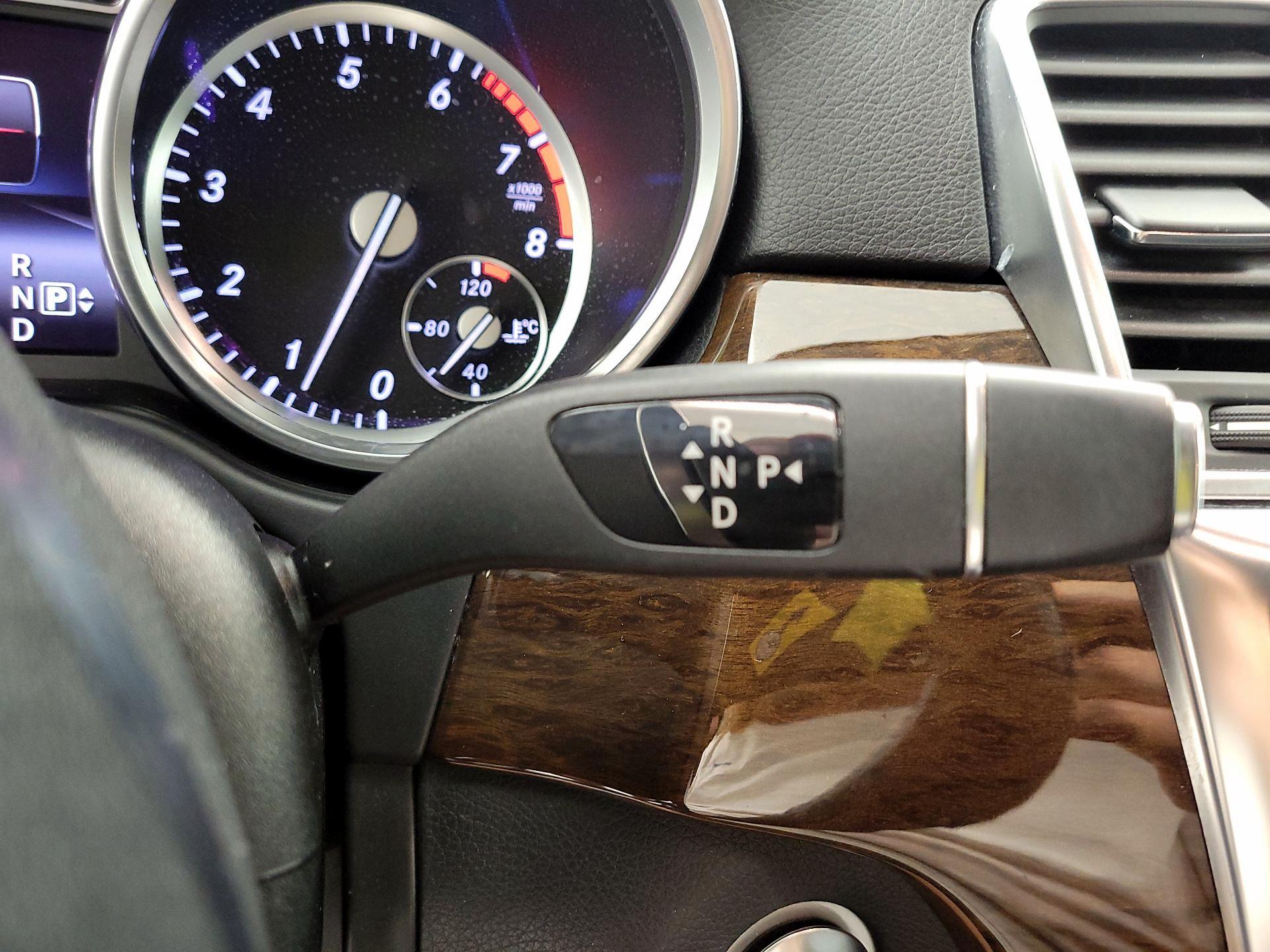 Thumbnail: 2014 Mercedes-Benz M-Class - 18