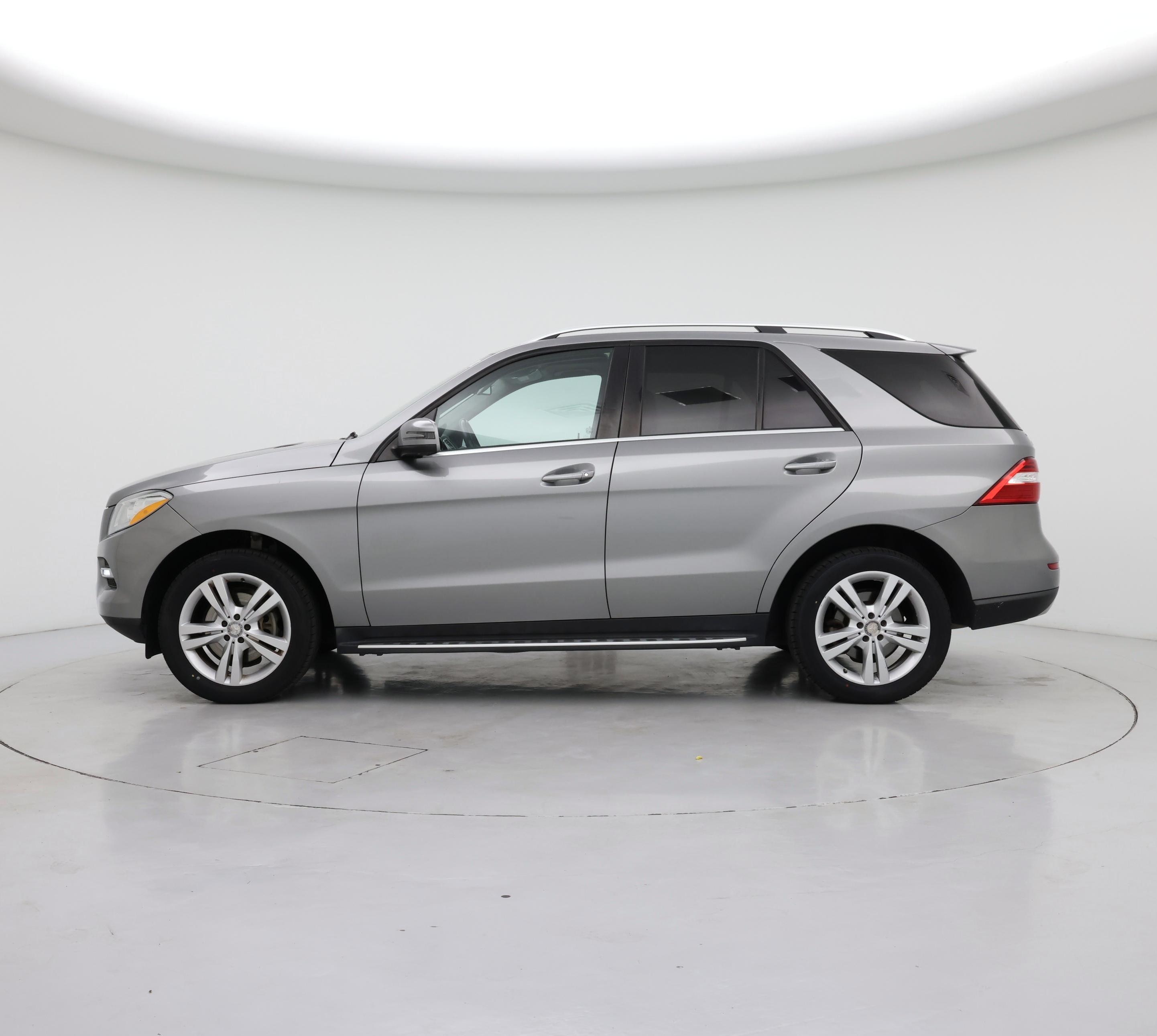 Thumbnail: 2014 Mercedes-Benz M-Class - 3