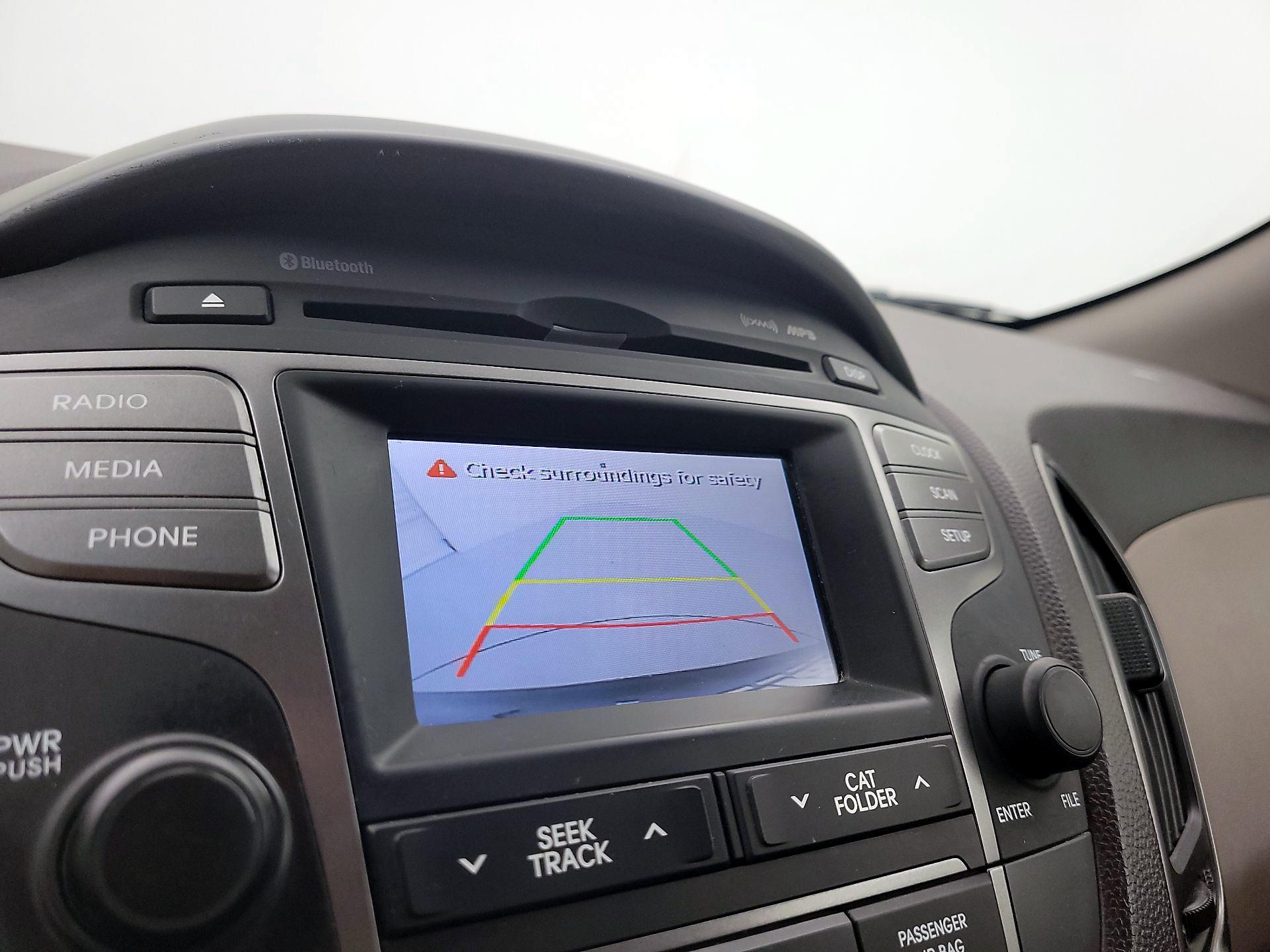 Thumbnail: 2015 Hyundai Tucson - 14