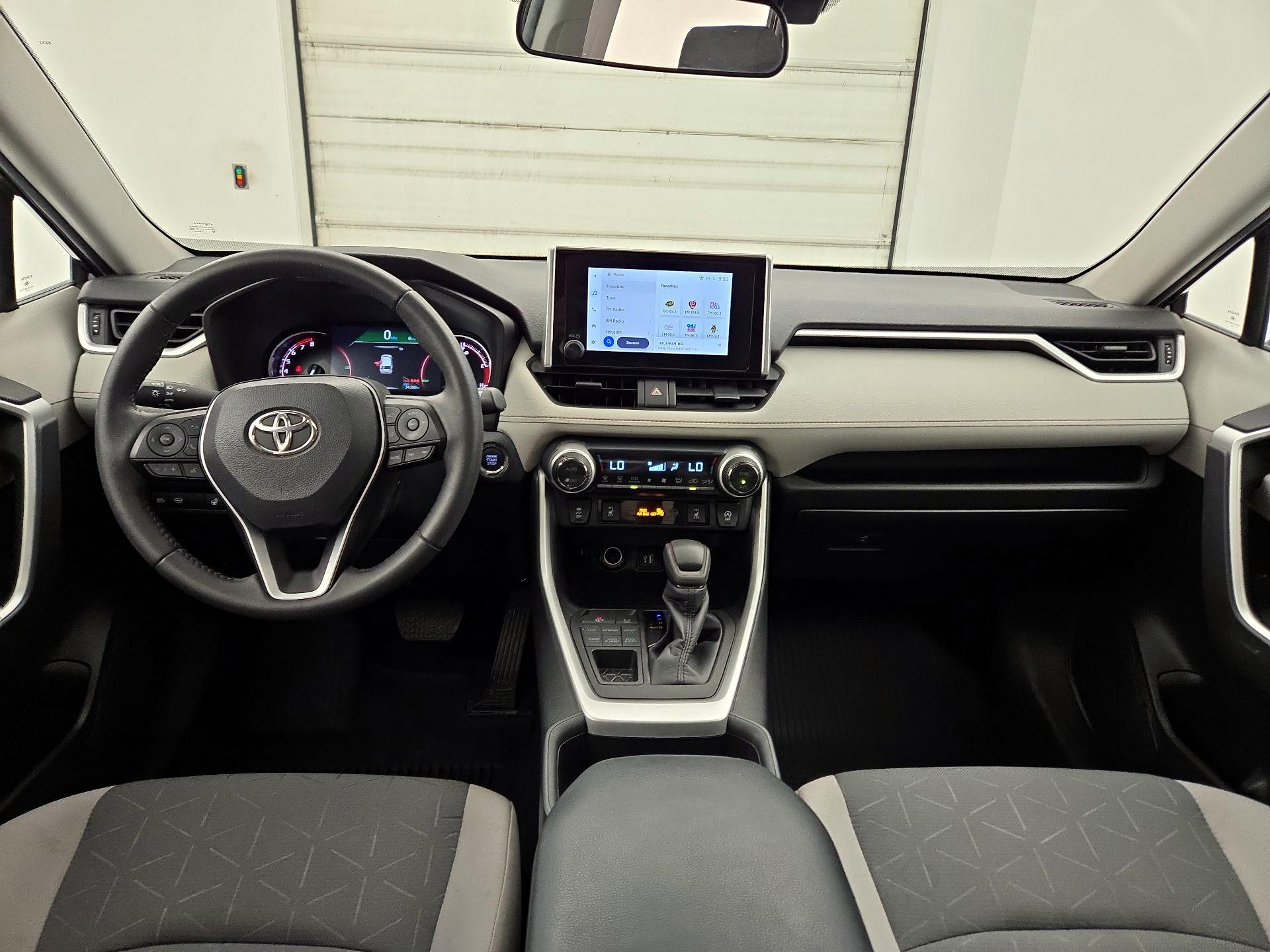 Thumbnail: 2023 Toyota RAV4 - 9