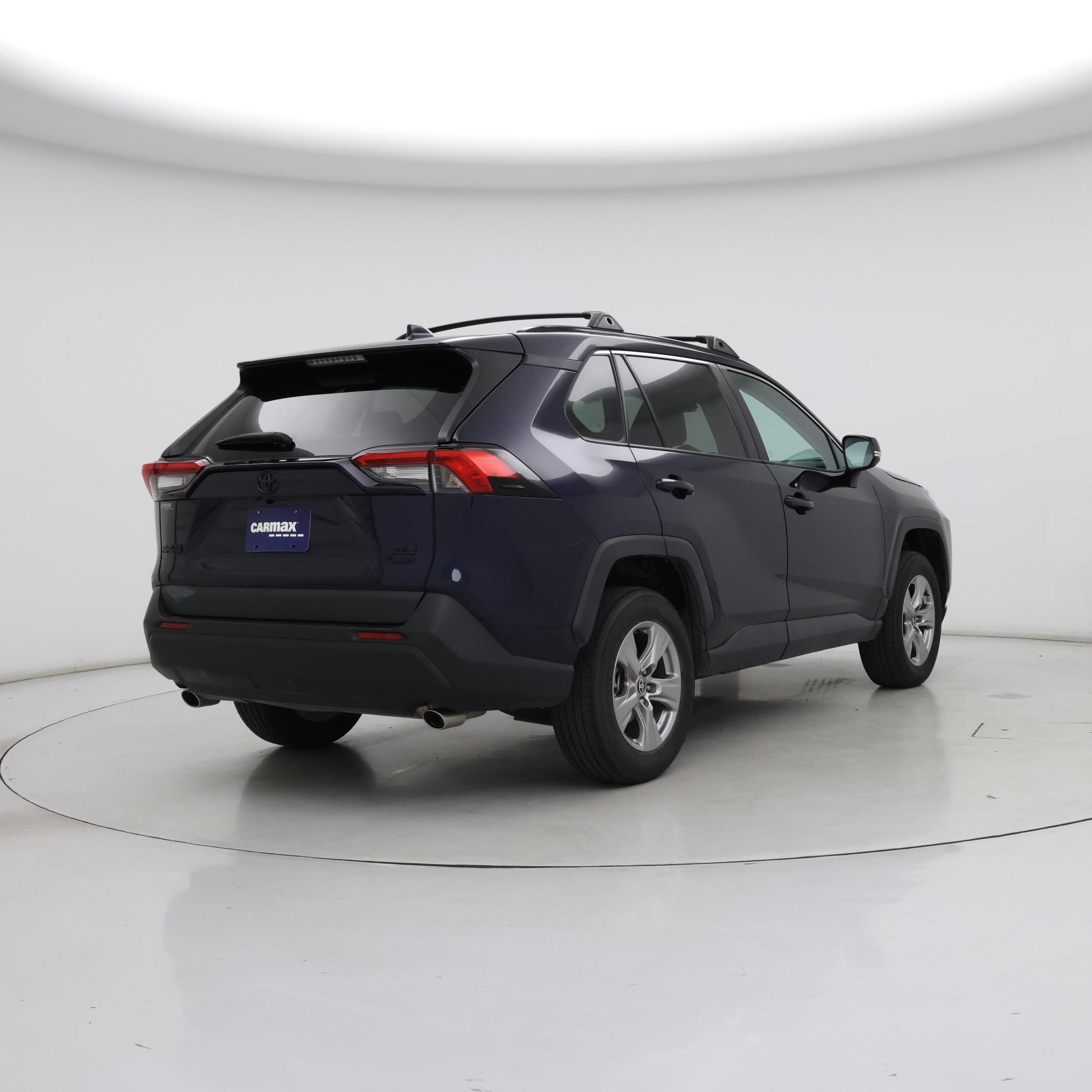 Thumbnail: 2023 Toyota RAV4 - 8
