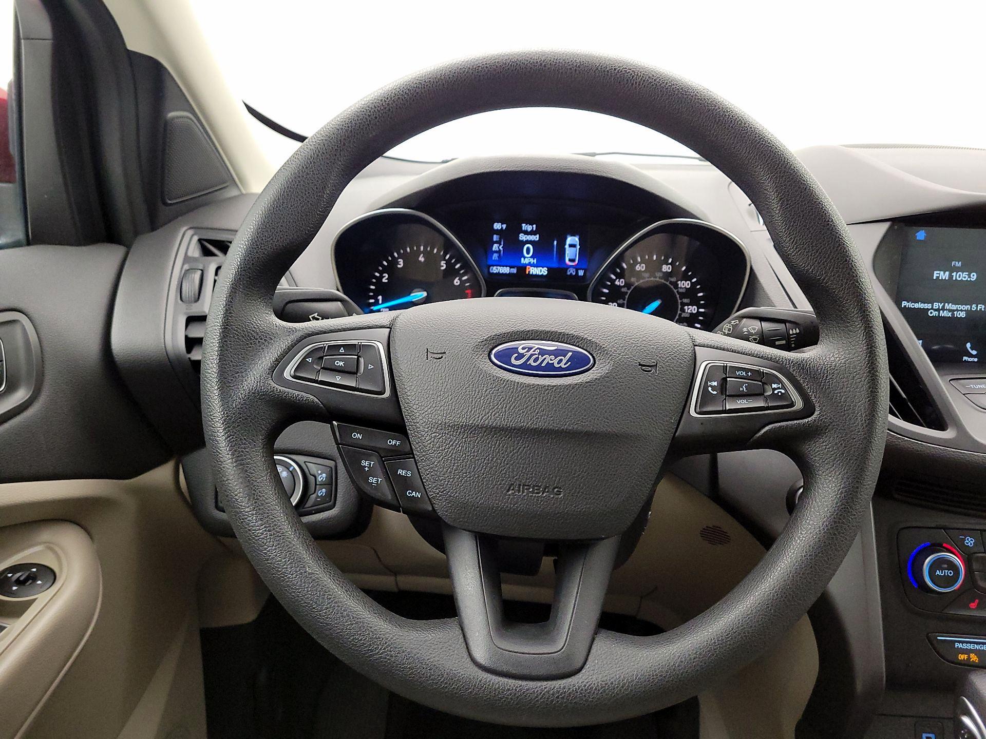 Thumbnail: 2019 Ford Escape - 10
