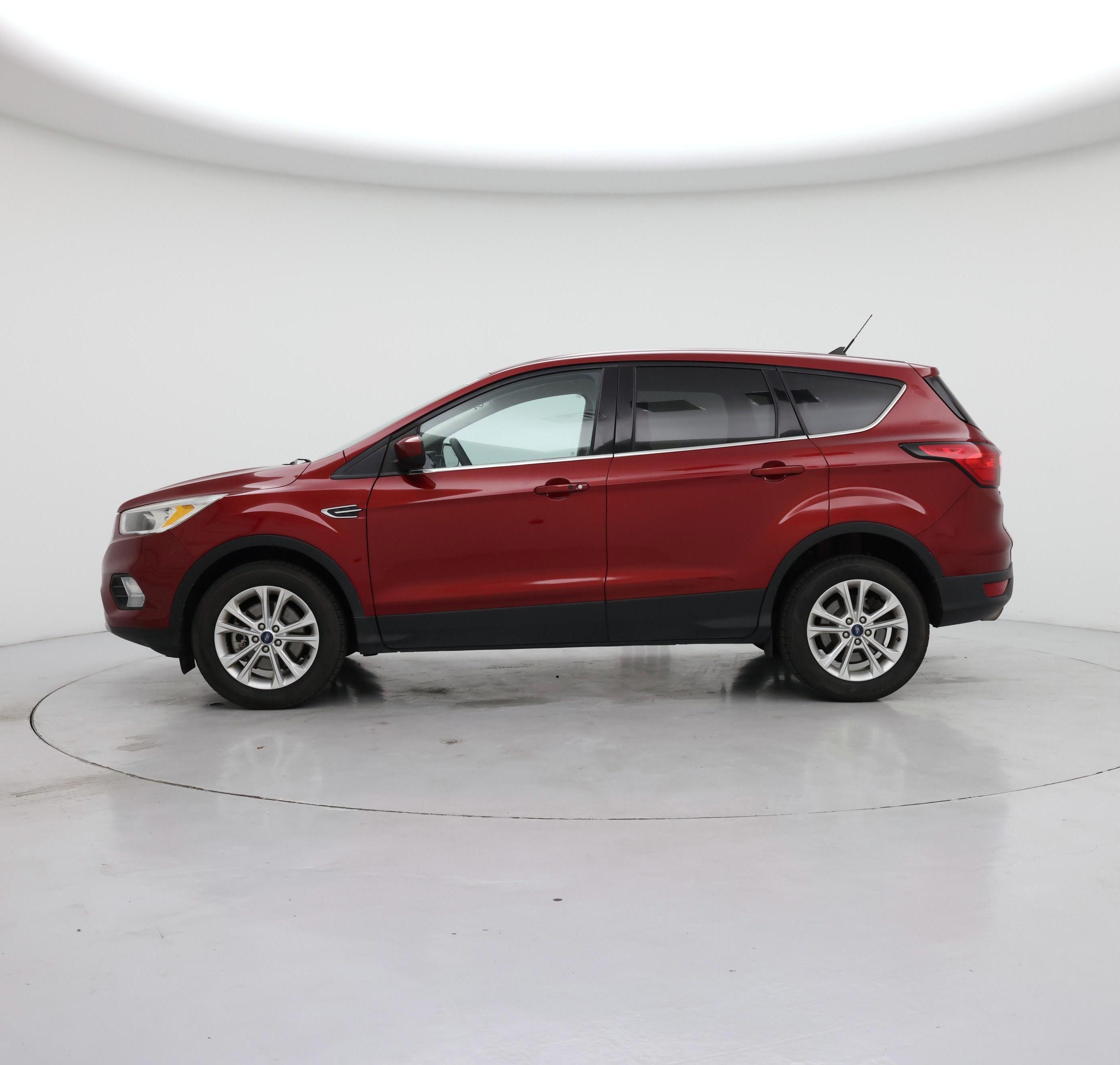Thumbnail: 2019 Ford Escape - 3
