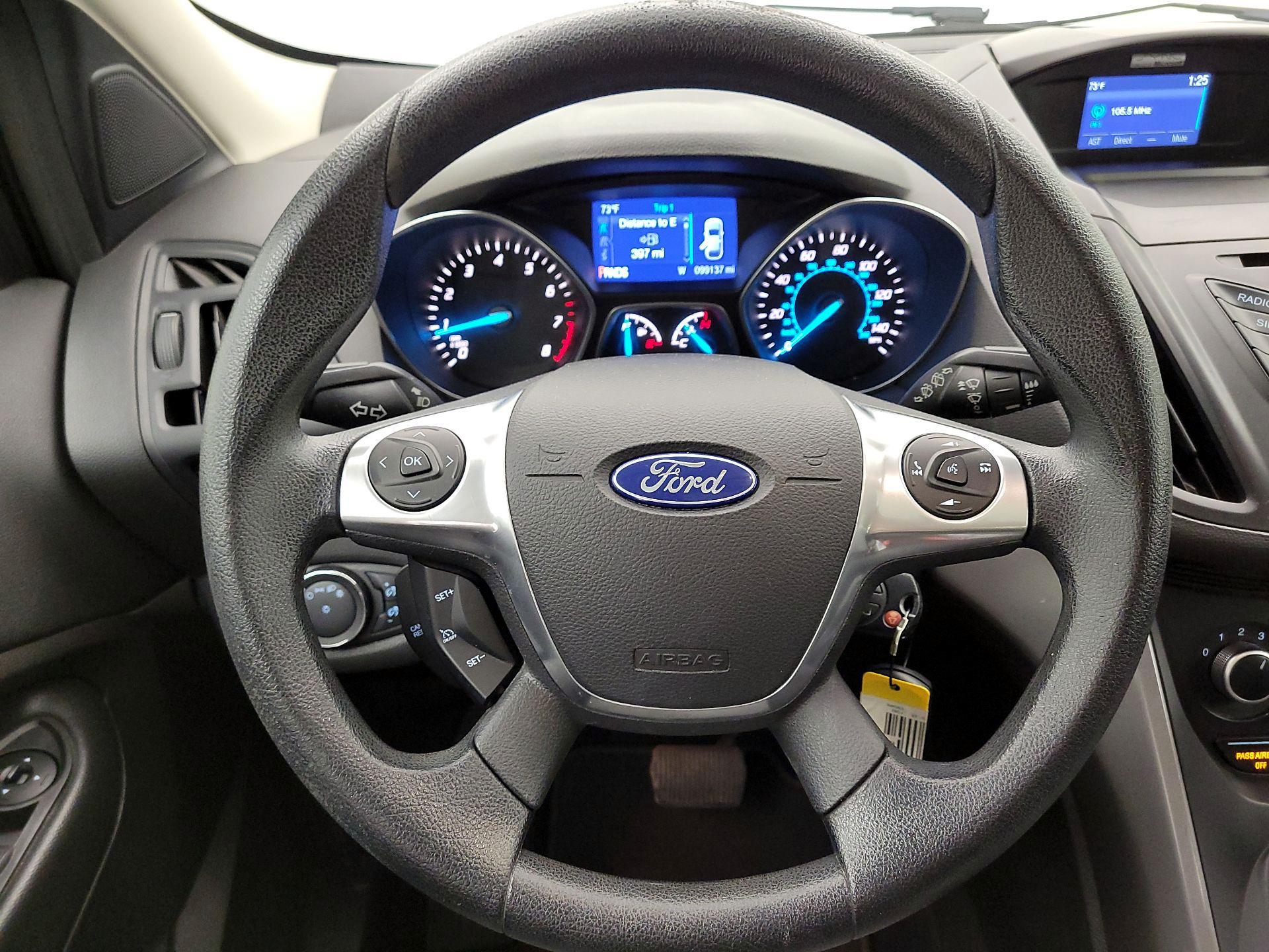 Thumbnail: 2015 Ford Escape - 10