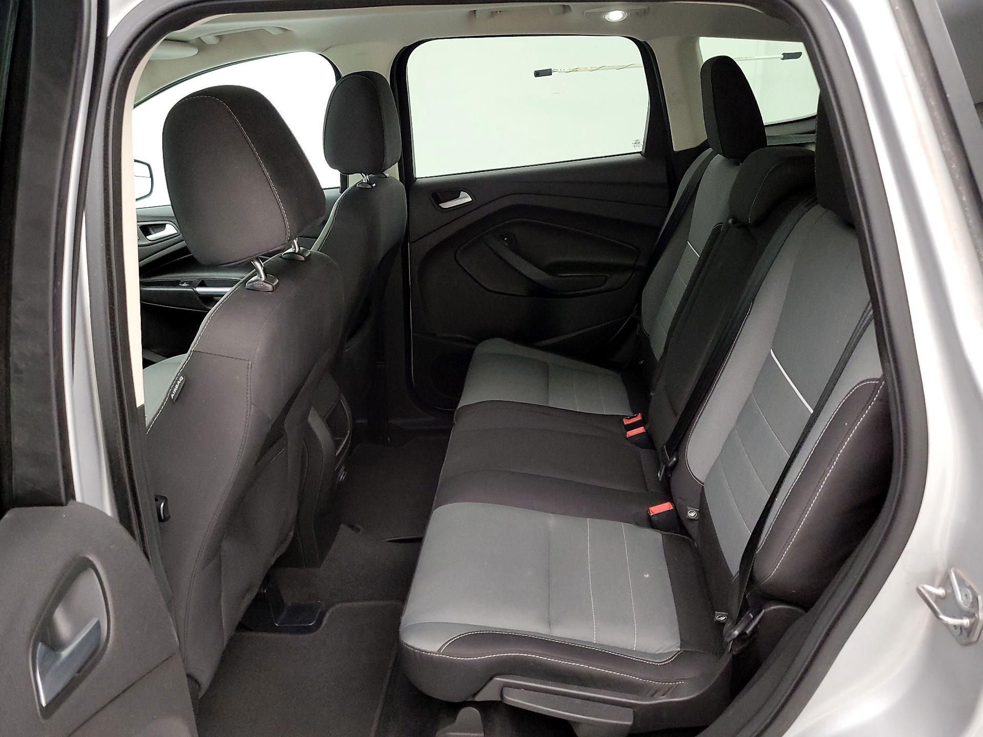 Thumbnail: 2015 Ford Escape - 20