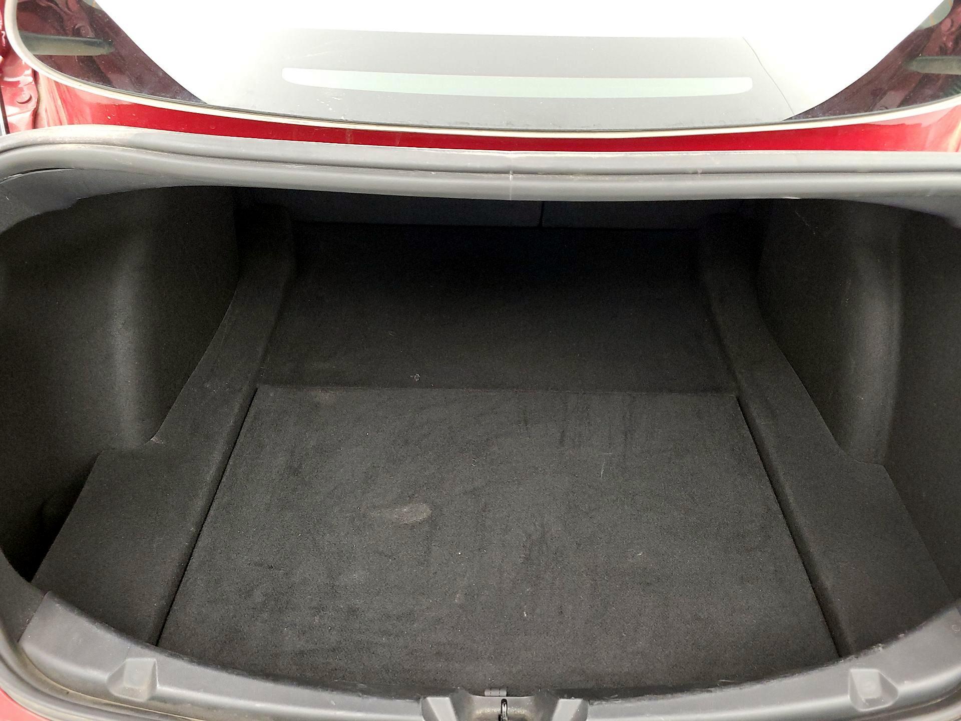 Thumbnail: 2019 Tesla Model 3 - 20