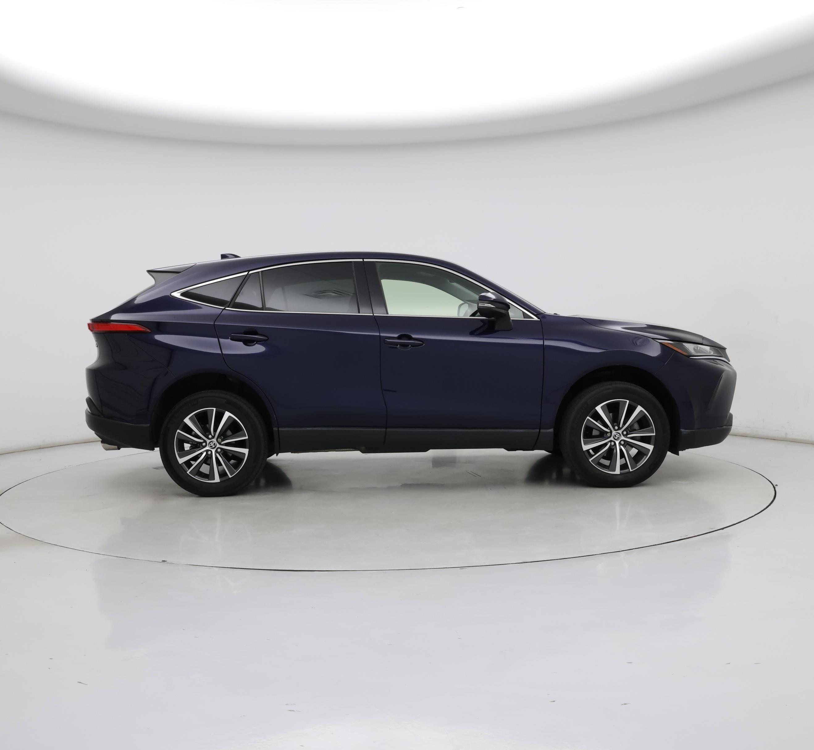 Thumbnail: 2022 Toyota Venza - 7