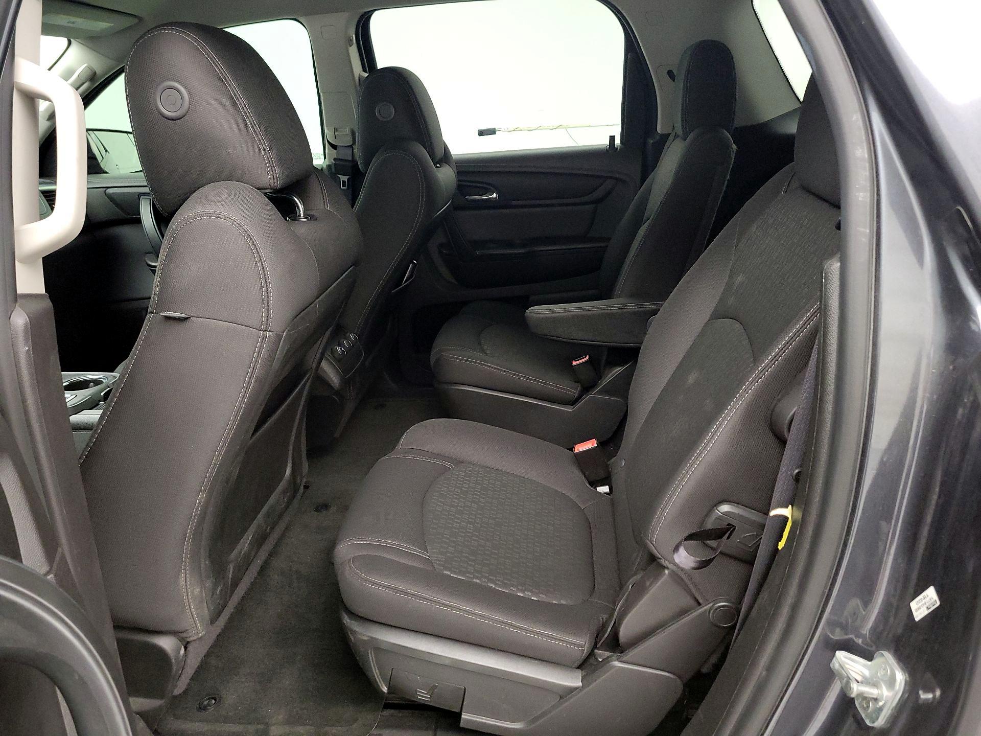 Thumbnail: 2014 GMC Acadia - 18