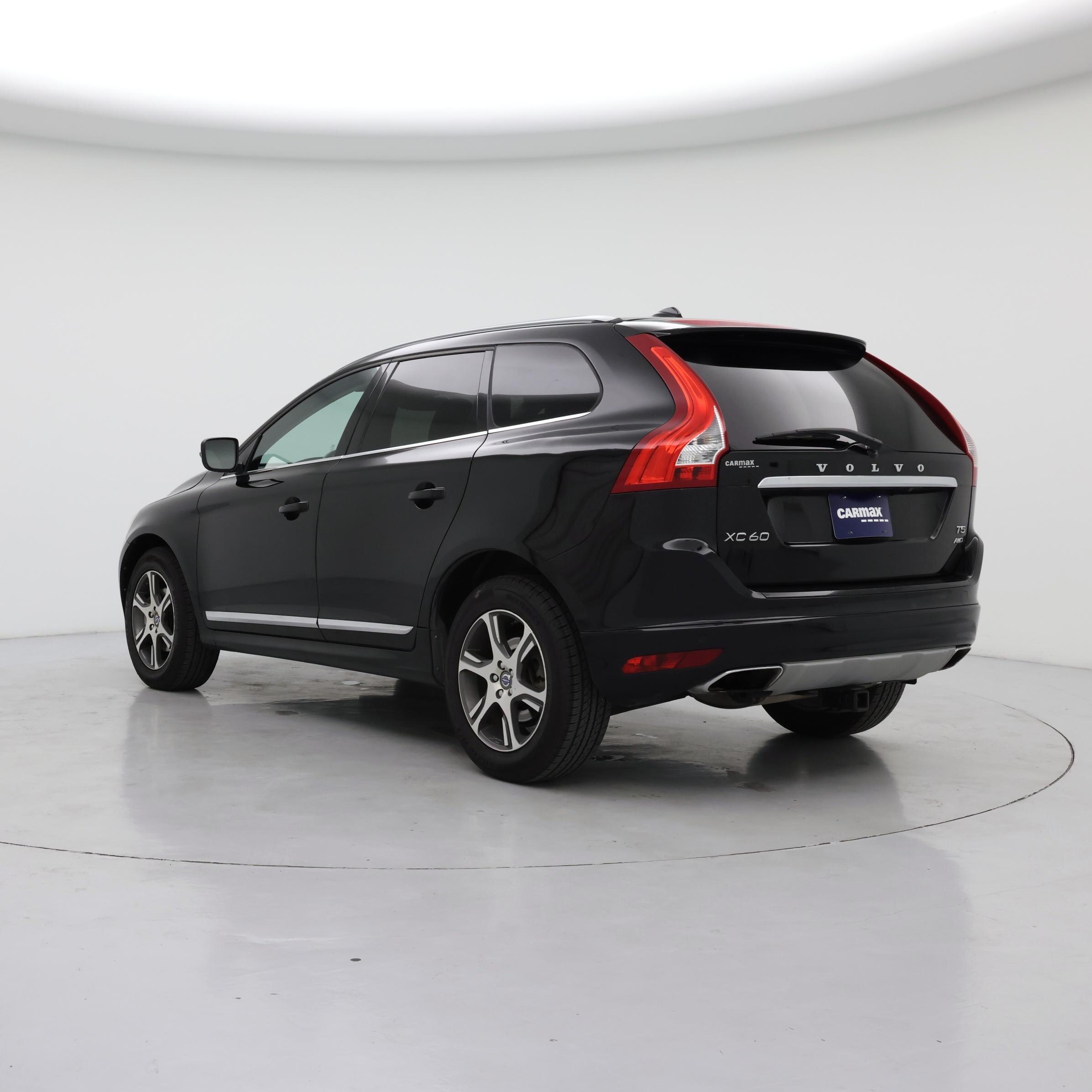 Thumbnail: 2017 Volvo XC60 - 2
