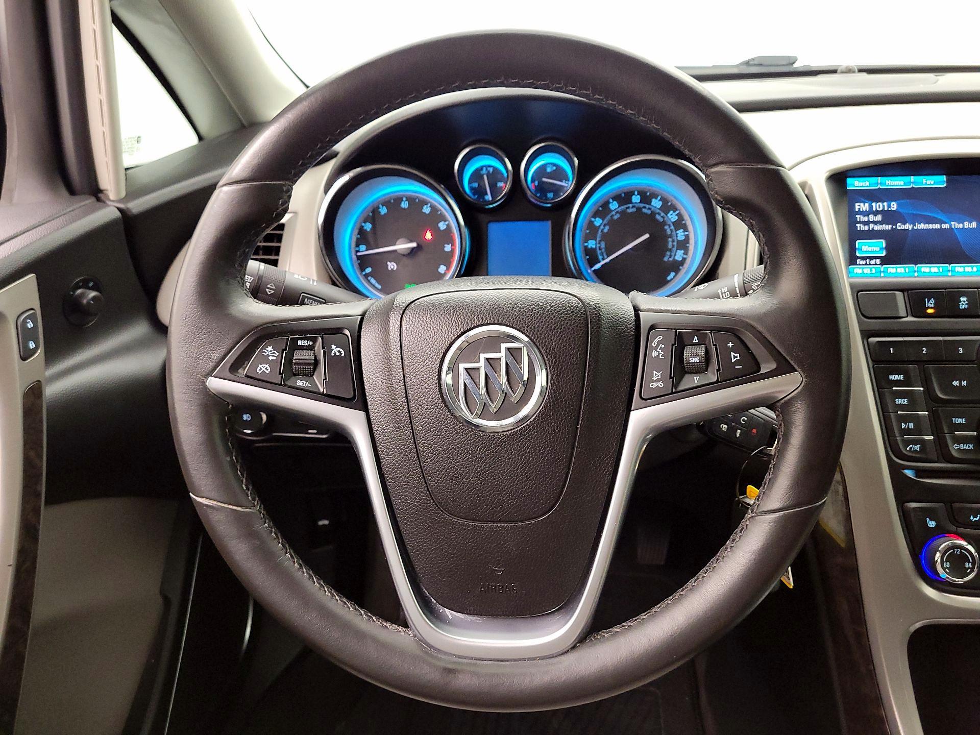 Thumbnail: 2014 Buick Verano - 10
