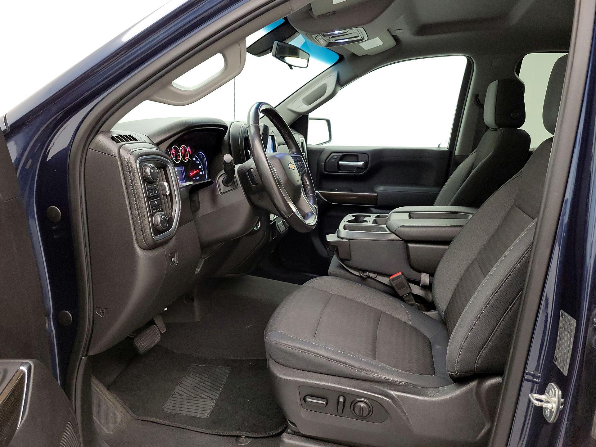 Thumbnail: 2019 Chevrolet Silverado 1500 - 11