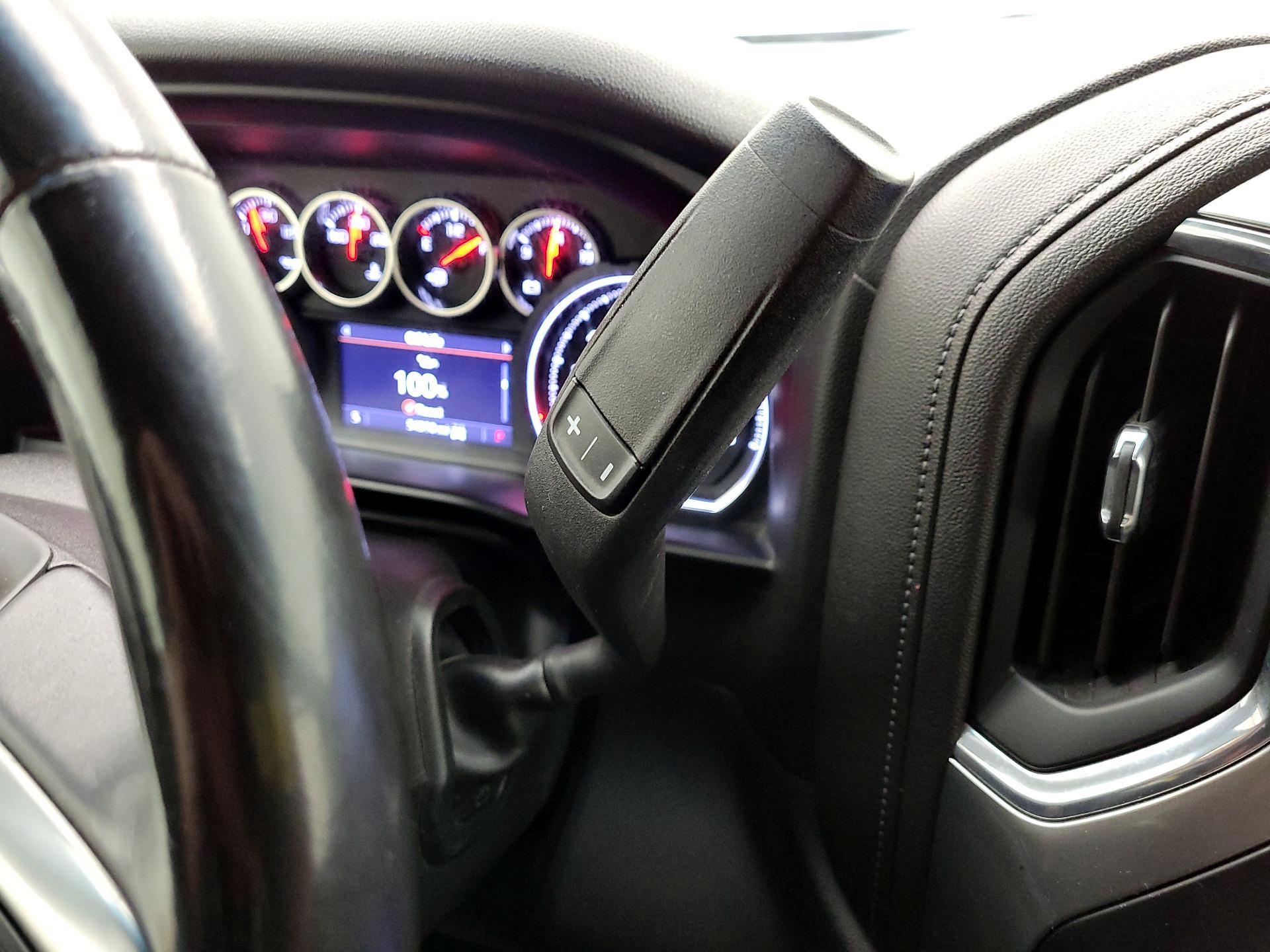 Thumbnail: 2019 Chevrolet Silverado 1500 - 17