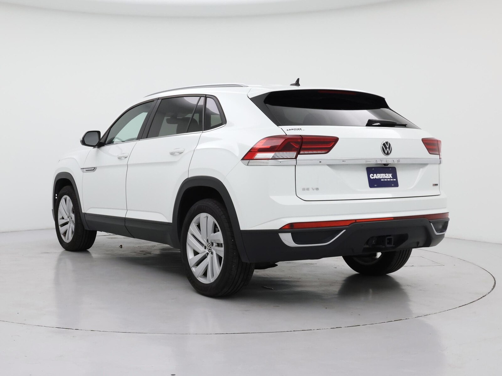 Image 3 of 2022 Volkswagen Atlas Cross Sport SE w/Tech