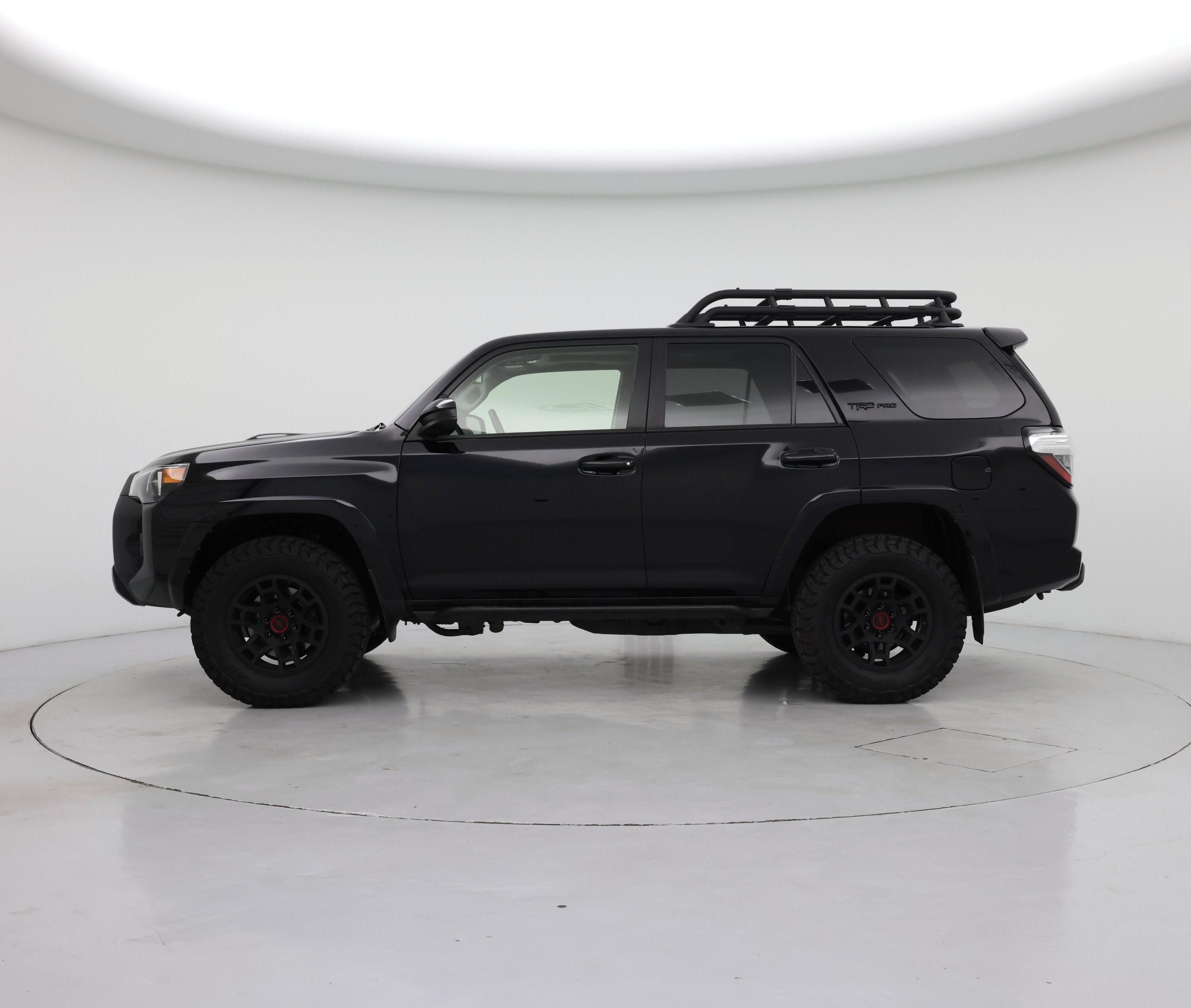 Thumbnail: 2021 Toyota 4Runner - 3