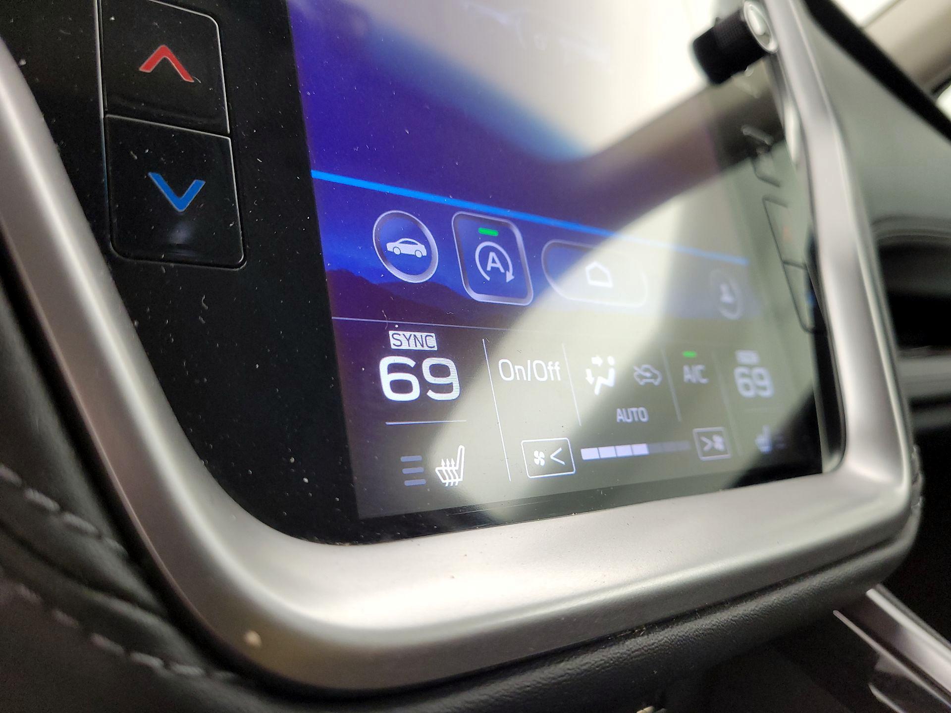 Thumbnail: 2020 Subaru Outback - 17
