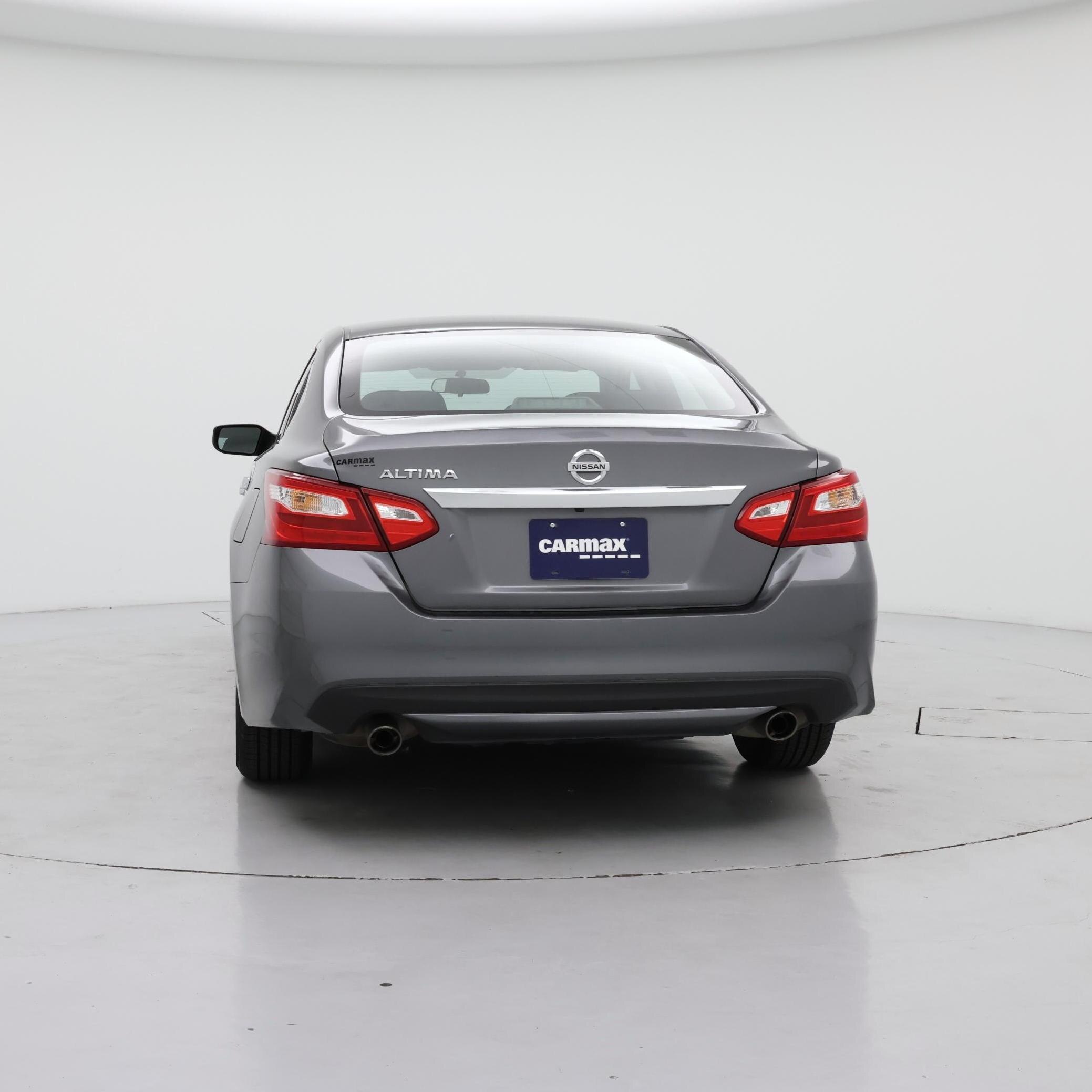 Thumbnail: 2016 Nissan Altima - 6