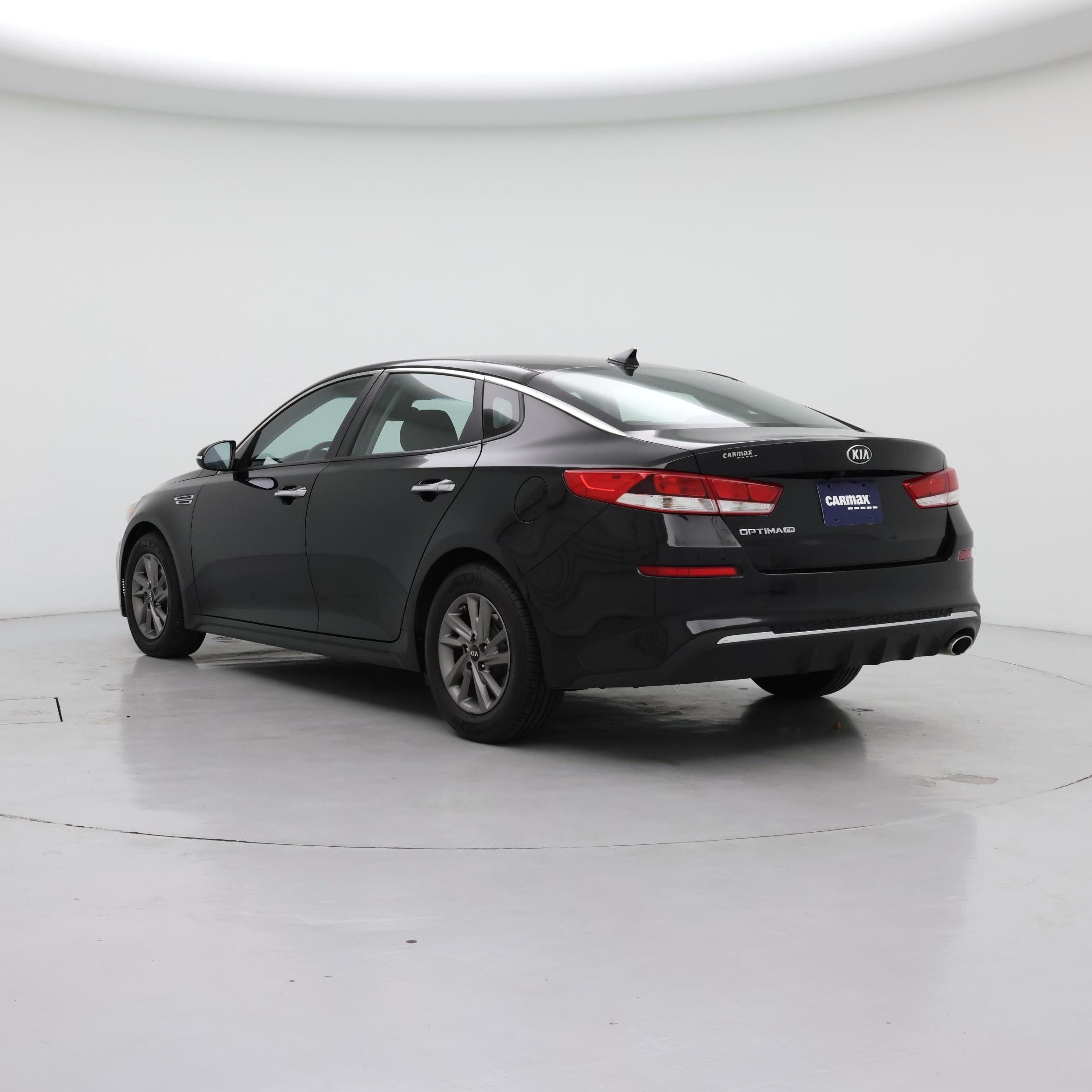 Thumbnail: 2020 Kia Optima - 2