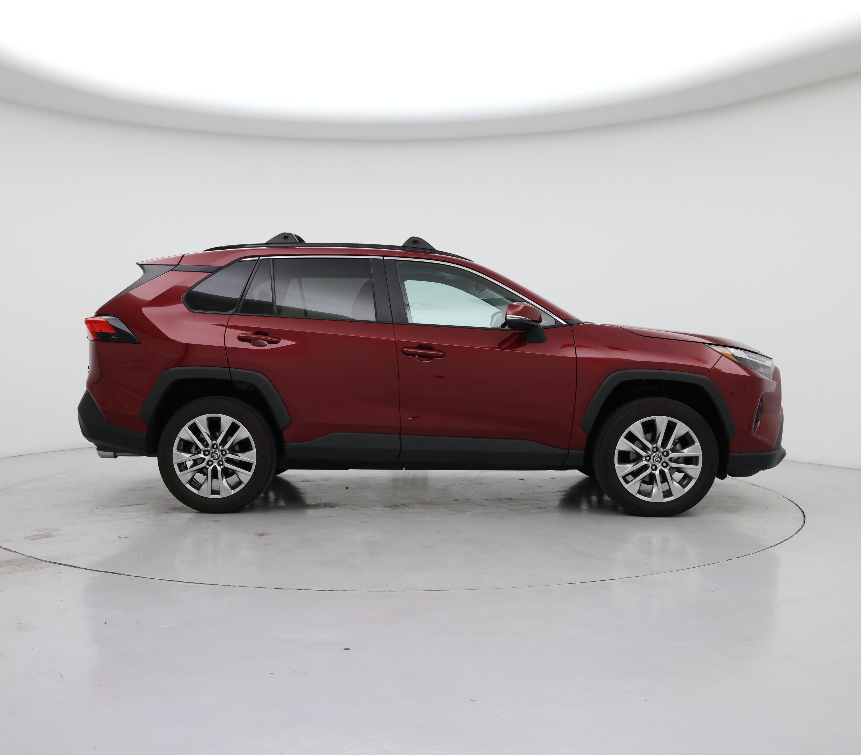 Thumbnail: 2022 Toyota RAV4 - 7