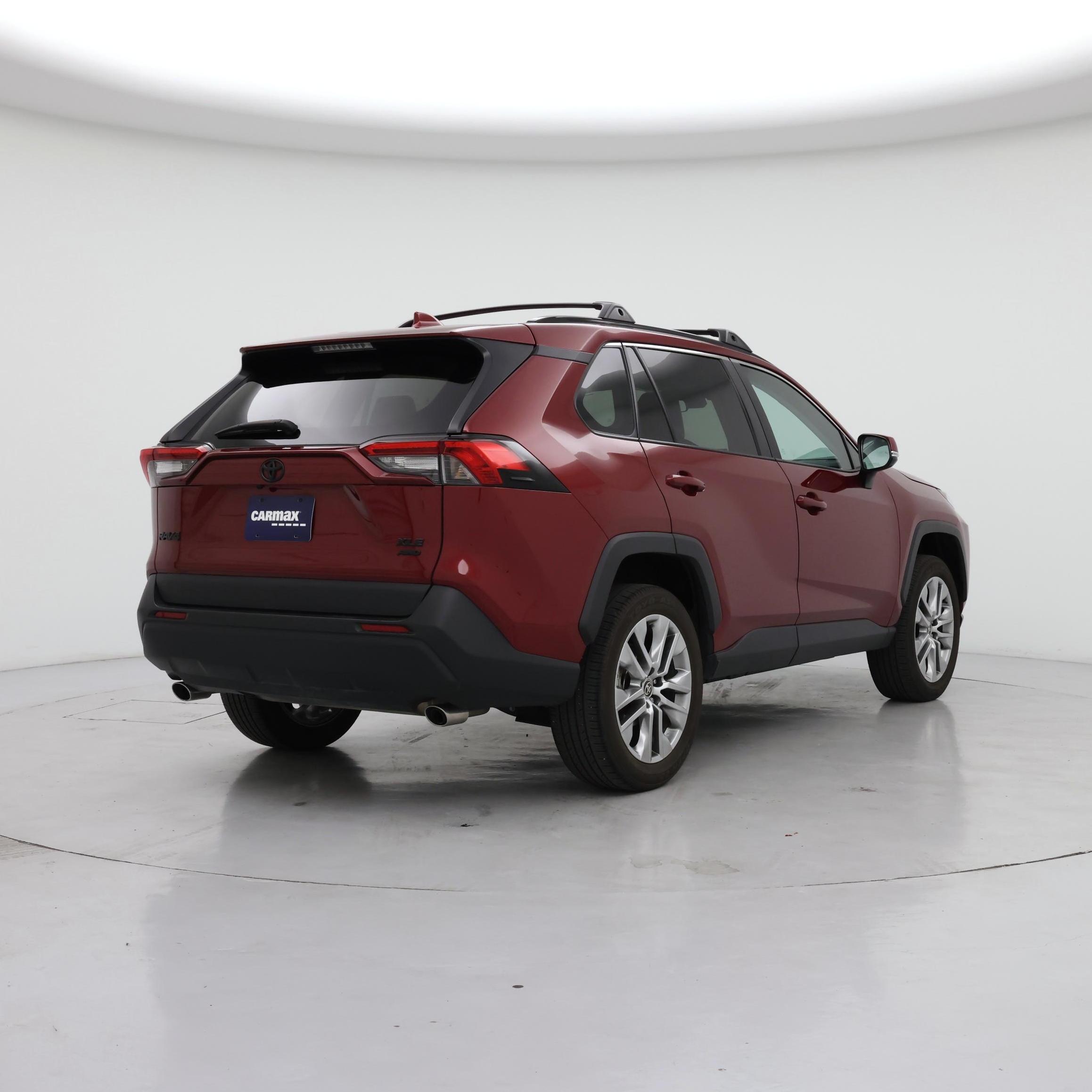 Thumbnail: 2022 Toyota RAV4 - 8