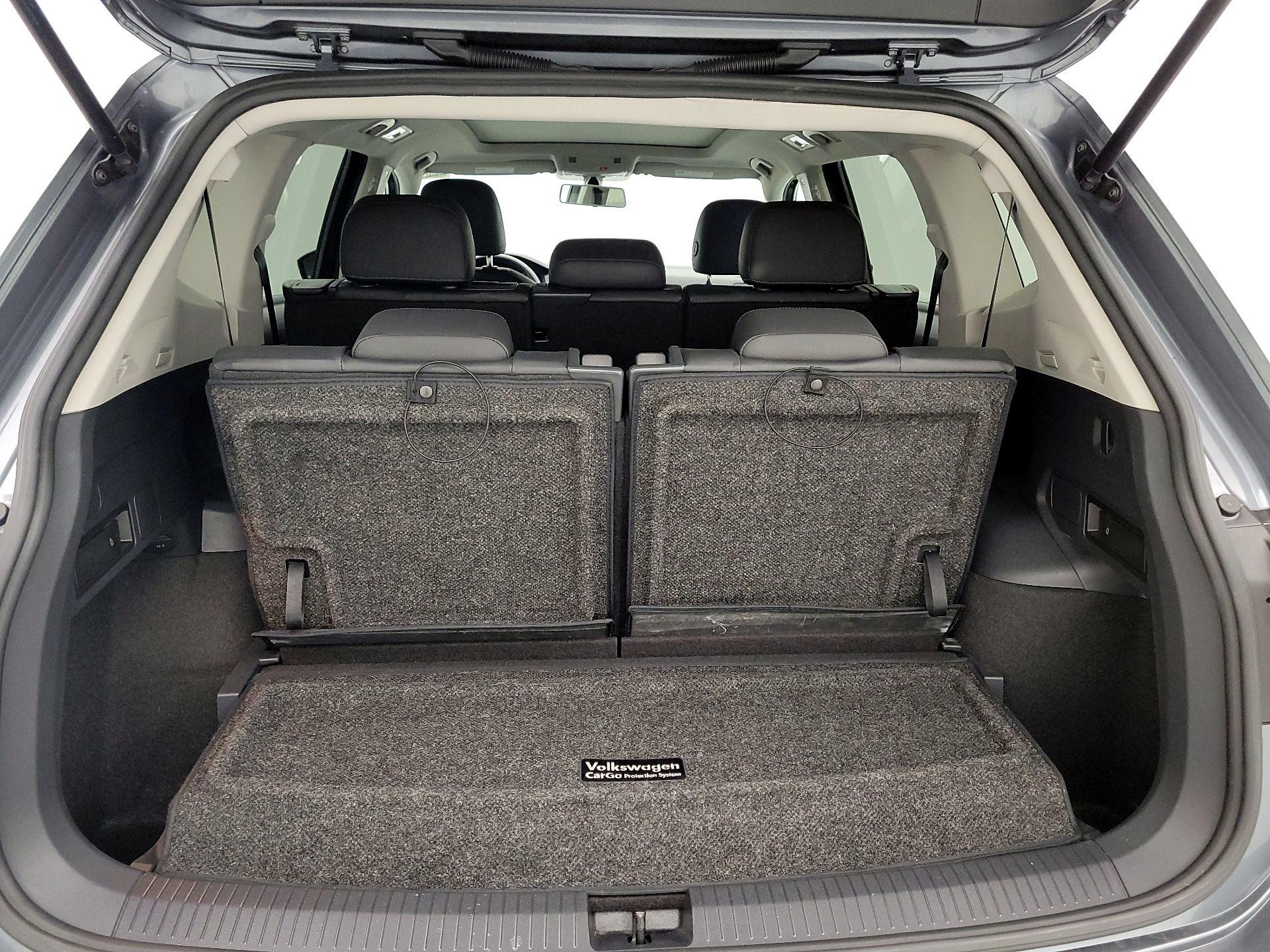 Thumbnail: 2020 Volkswagen Tiguan - 20