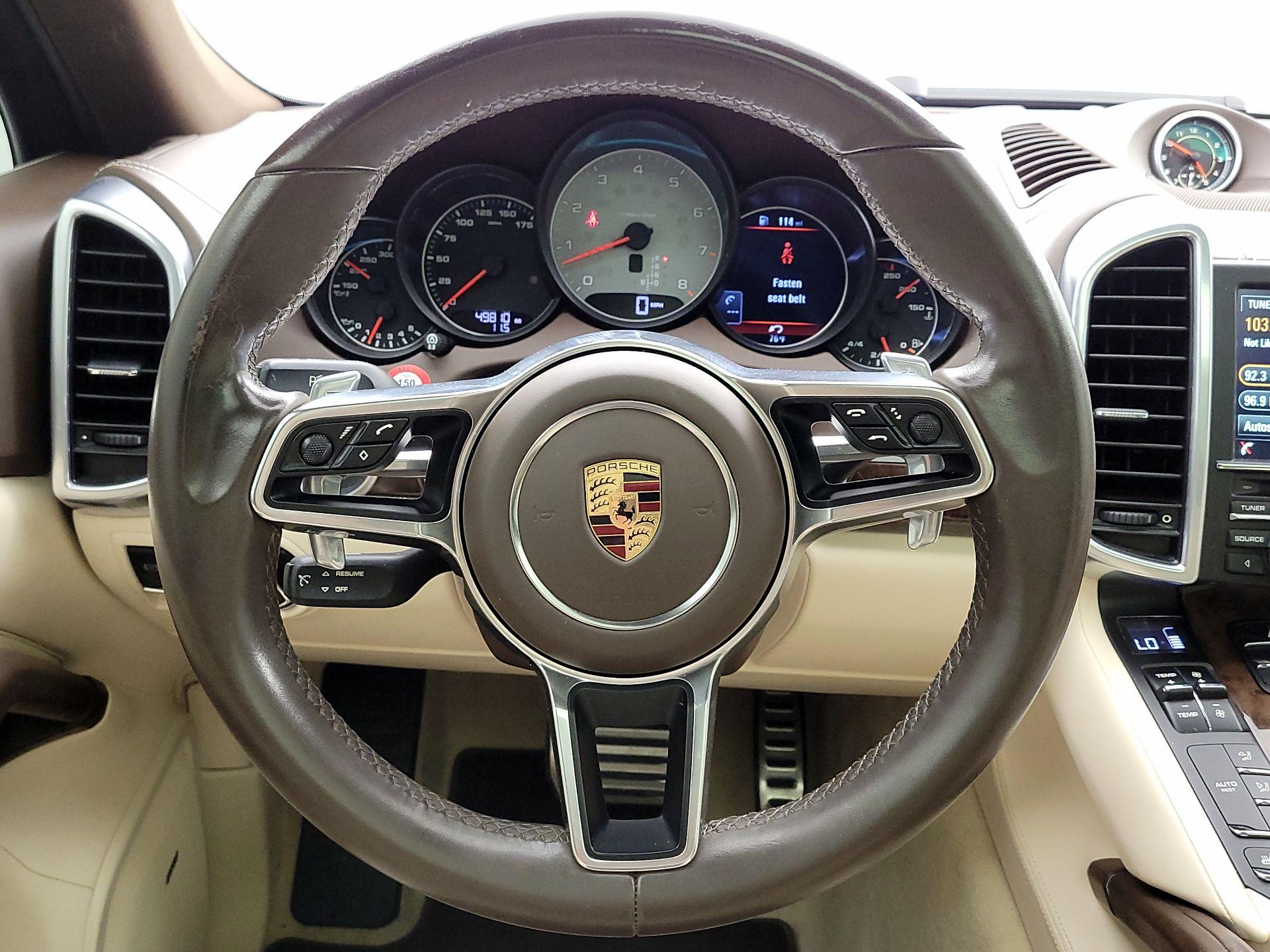 Thumbnail: 2016 Porsche Cayenne - 10