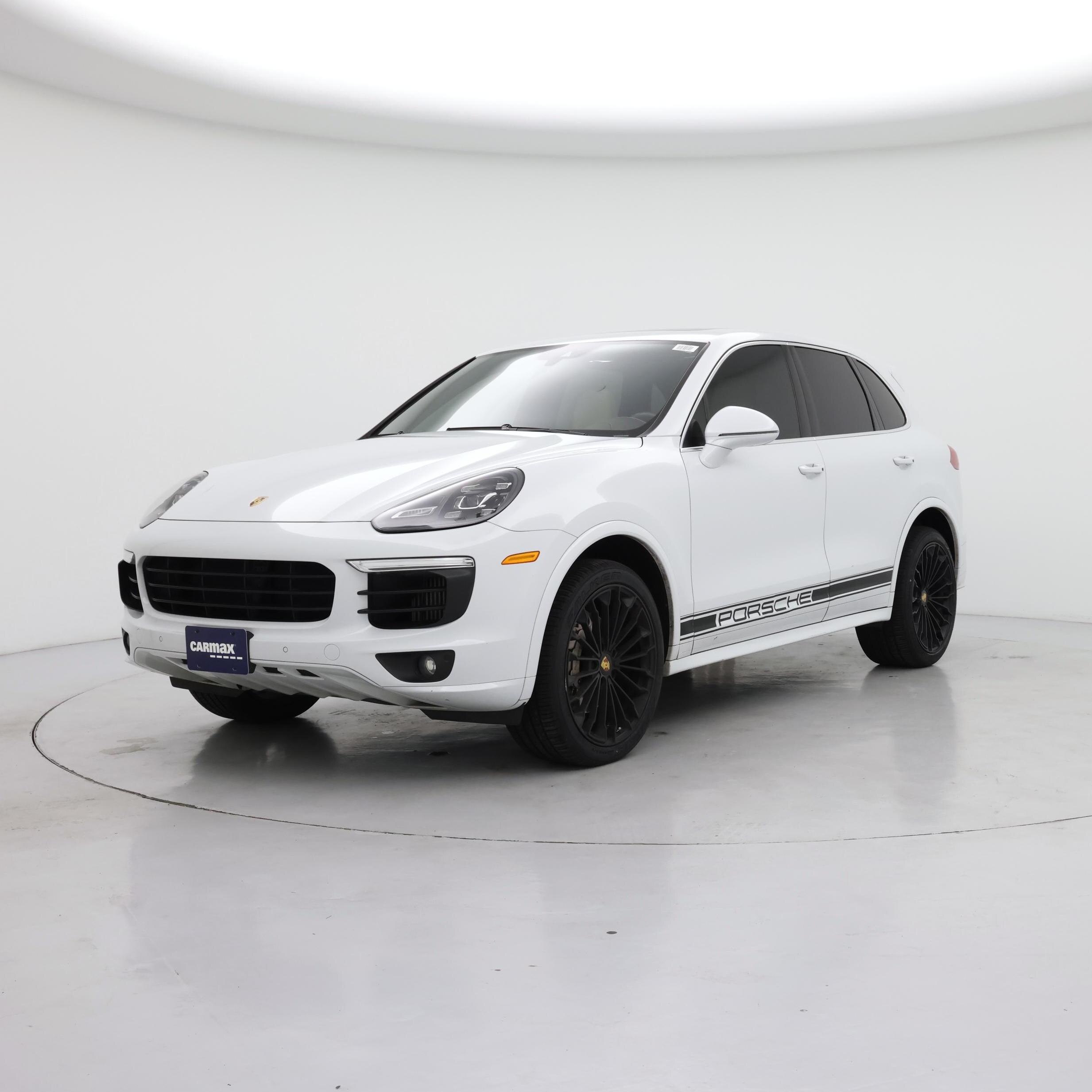Thumbnail: 2016 Porsche Cayenne - 4