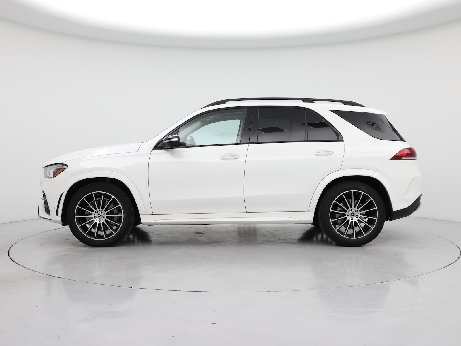 Image 4 of 2021 Mercedes-Benz GLE450
