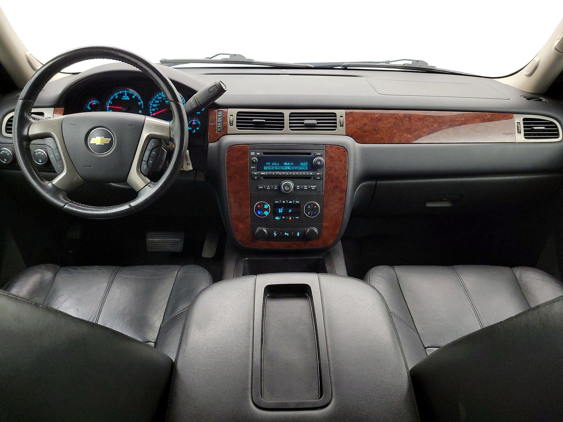 Thumbnail: 2013 Chevrolet Tahoe - 9