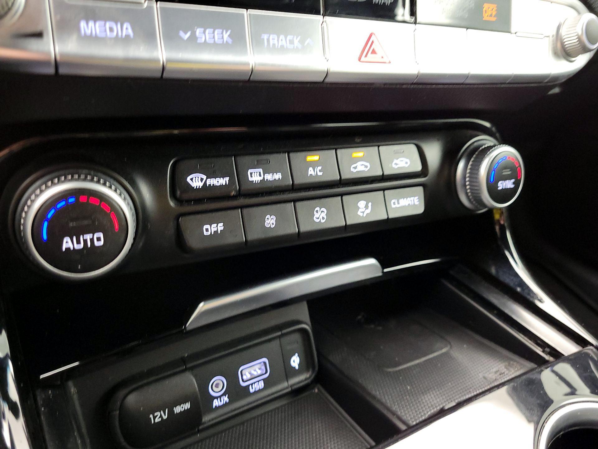 Thumbnail: 2020 Kia Stinger - 17