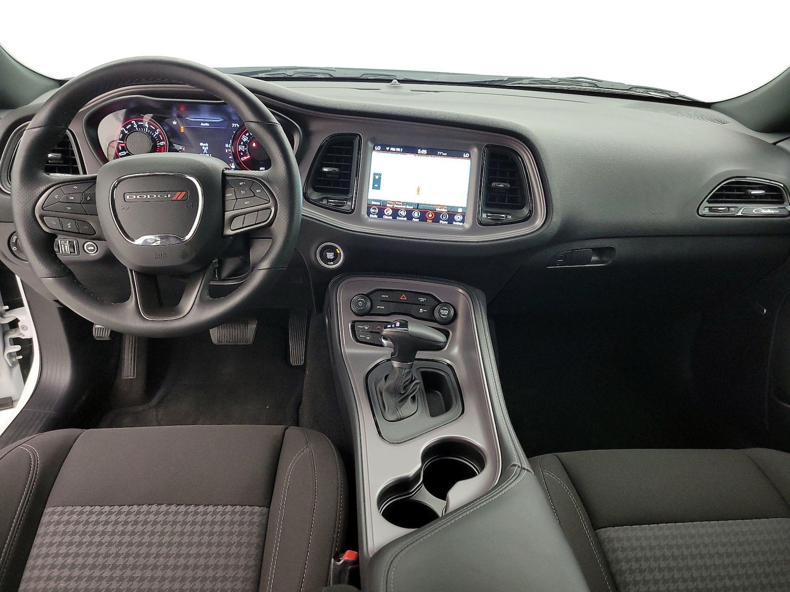 Image 10 of 2023 Dodge Challenger SXT