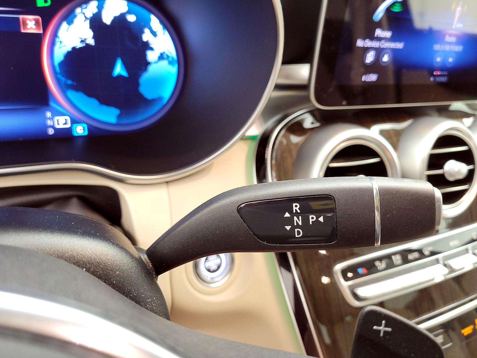 Thumbnail: 2020 Mercedes-Benz GLC - 17