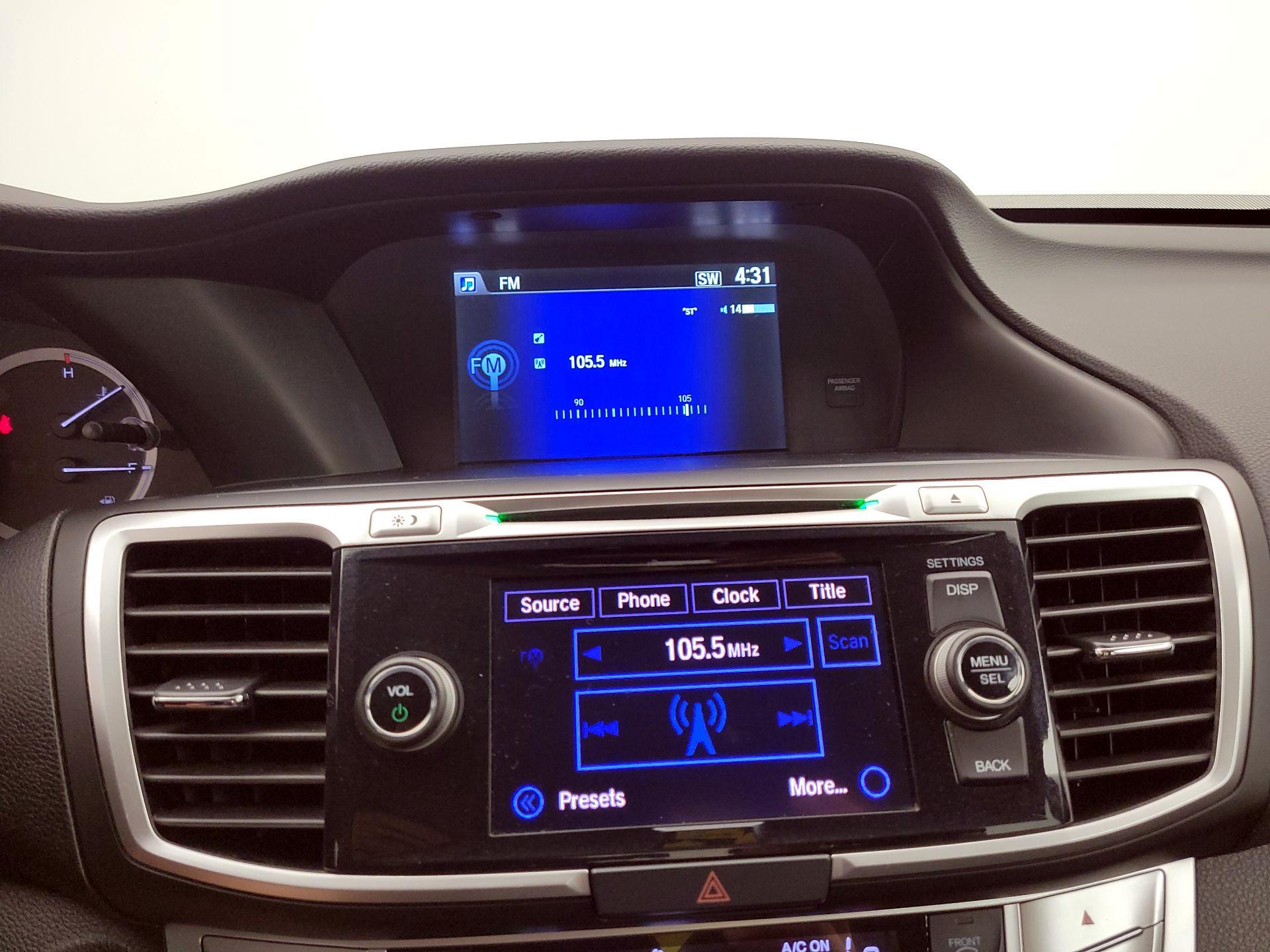 Thumbnail: 2015 Honda Accord - 15